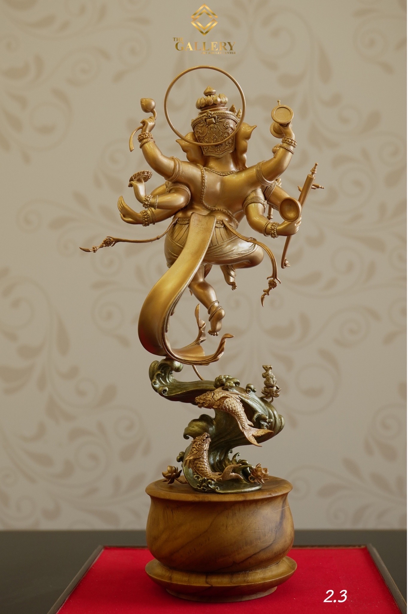 พระศรีนาฏยมหาคเณศ รุ่น กำเนิดอาริยธรรมศิลป์ รายการที่ 2.3 เนื้อไวท์บรอนซ์ สีโรสโกลด์ ขนาดความสูง 26 เซนติเมตร ( รวมฐาน )