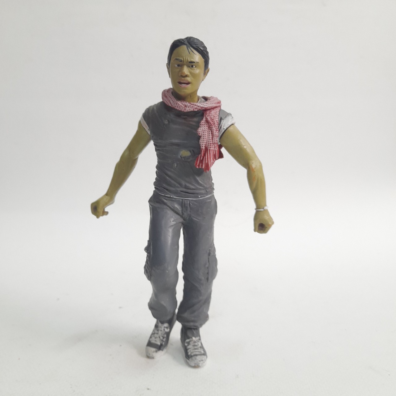 มือ2 มีหลายภาพ ฟิกเกอร์ จา พนม ต้นยำกุ้ง Tony Jaa,Tom Yum Goong ขนาดตามรูป ขาดกระดูกช้าง มือสองตามสภาพ มีรอยบ้าง เก่าเก็บ