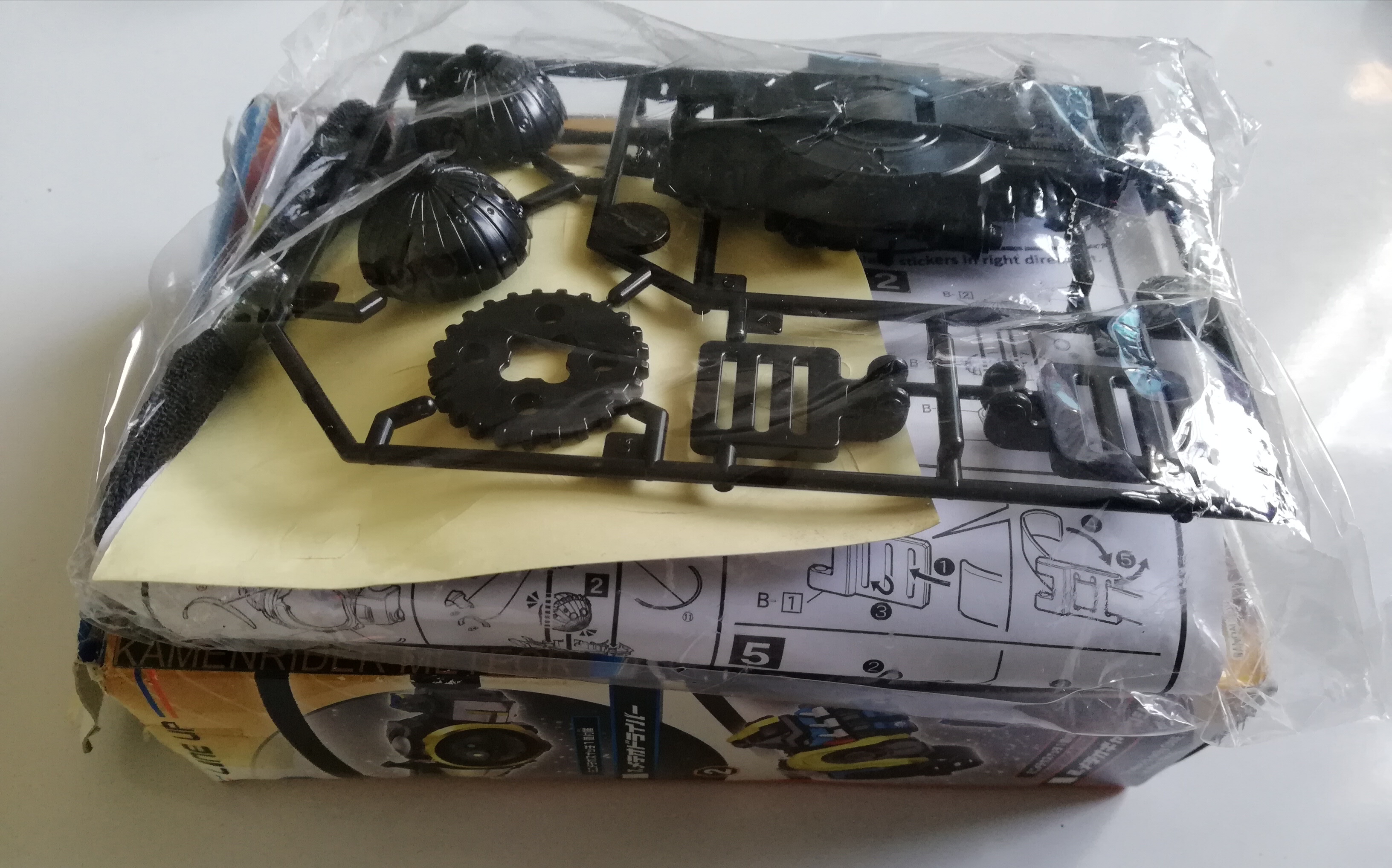 ของเล่น ของสะสม แคนดี้ทอยส์ พลาสติกโมเดลคิท ชุดเข็มขัดไรเดอร์จำลองขนาดเล็ก "เข็มขัดไรเดอร์ เมเธโอ " ยังไม่ได้ประกอบสภาพดียังไม่ได้แกะแพคแต่แกะกล่องเก่ายับตามภาพ