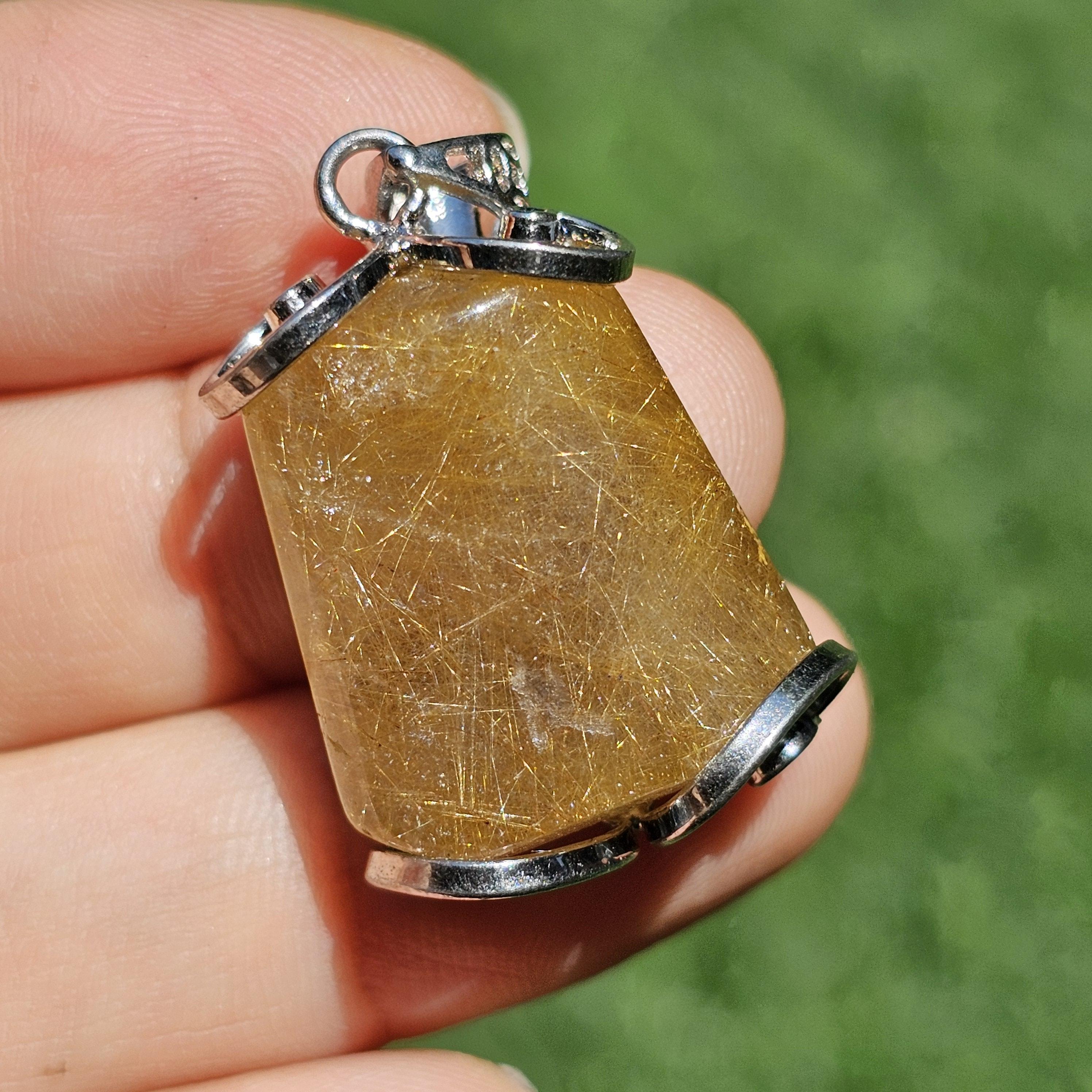 จี้ไหมทอง (Golden Rutilated Quartz) 56.65 กะรัต Cts. พลอยแท้ อัญมณีมงคลประจําวันเกิด เครื่องประดับพลอย