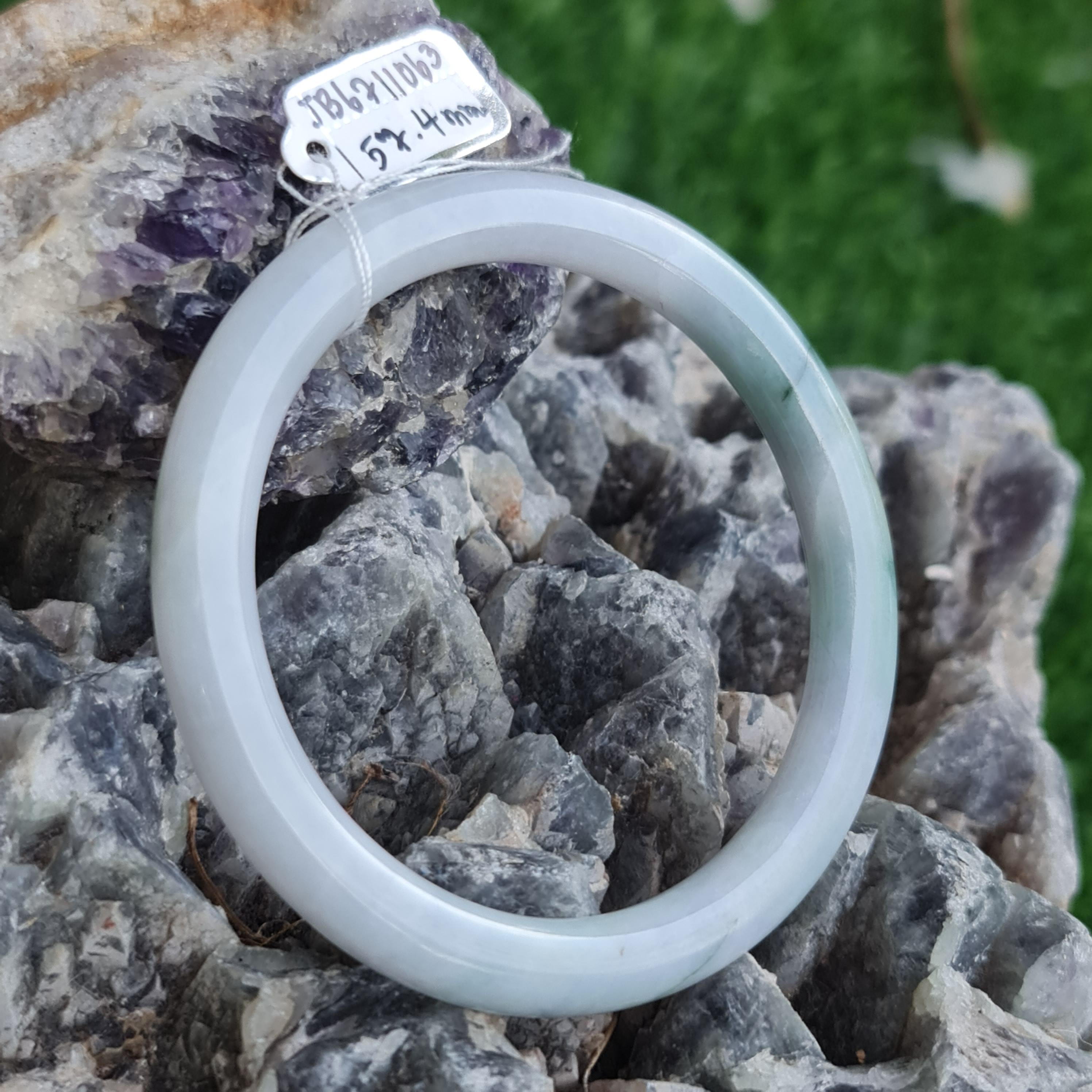 JB6711063 หยก พม่า แท้ Jade กำไลหยก 57.4 มม. (Jadeite bracelet) พม่า (Myanmar)