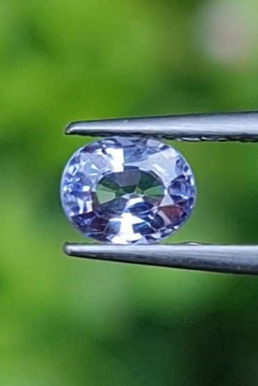 พลอย ไพลิน blue sapphire 1.37 กะรัต (Cts.) พลอยแท้ อัญมณีมงคลประจําวันเกิด เครื่องประดับพลอย