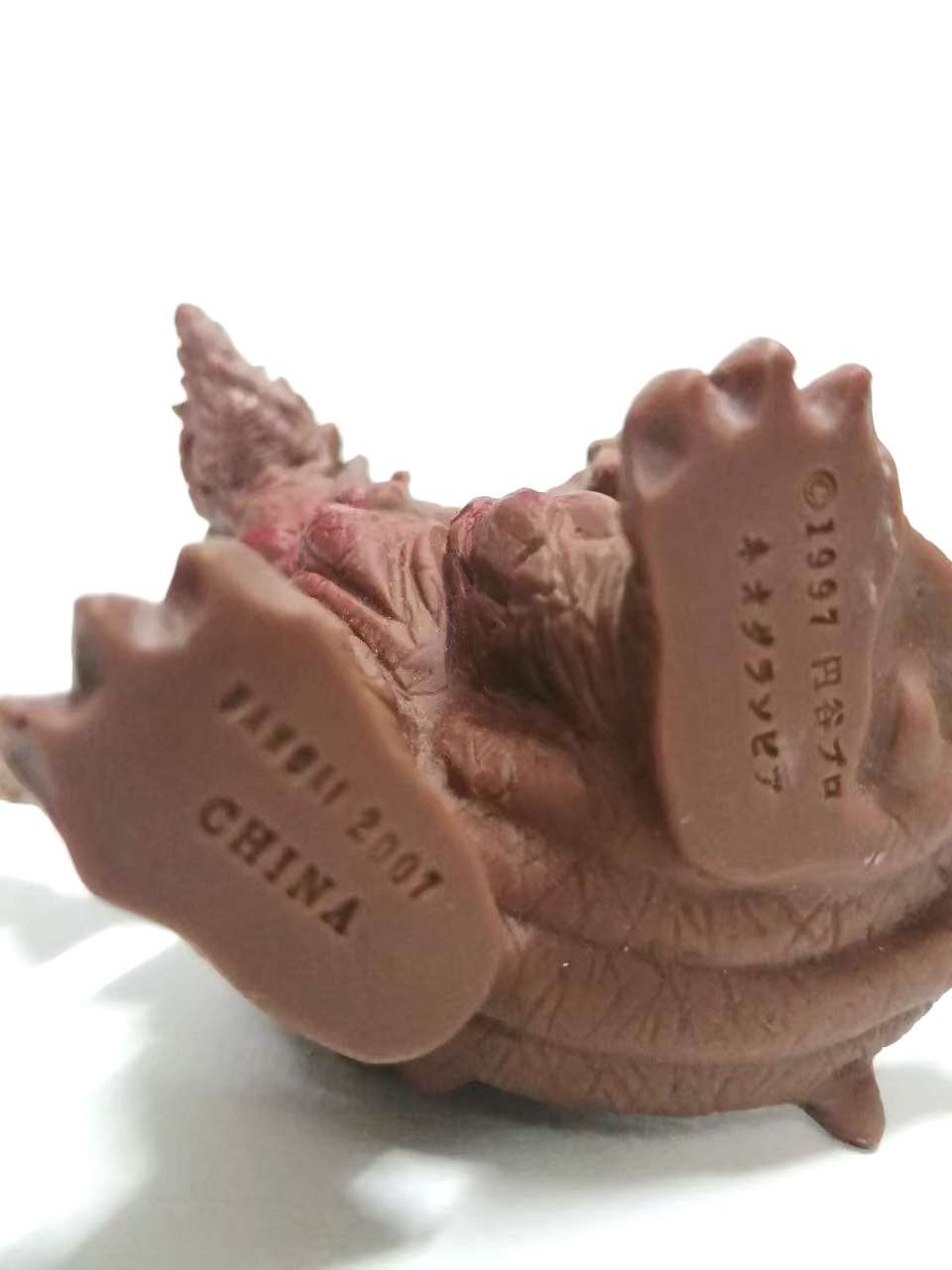 ซอฟ 4 นิ้วสัตว์ประหลาดเนโอดารัมเบียร์ จากอุลตร้าแมนไดน่า มือสองสภาพดีมีรอยบ้าง