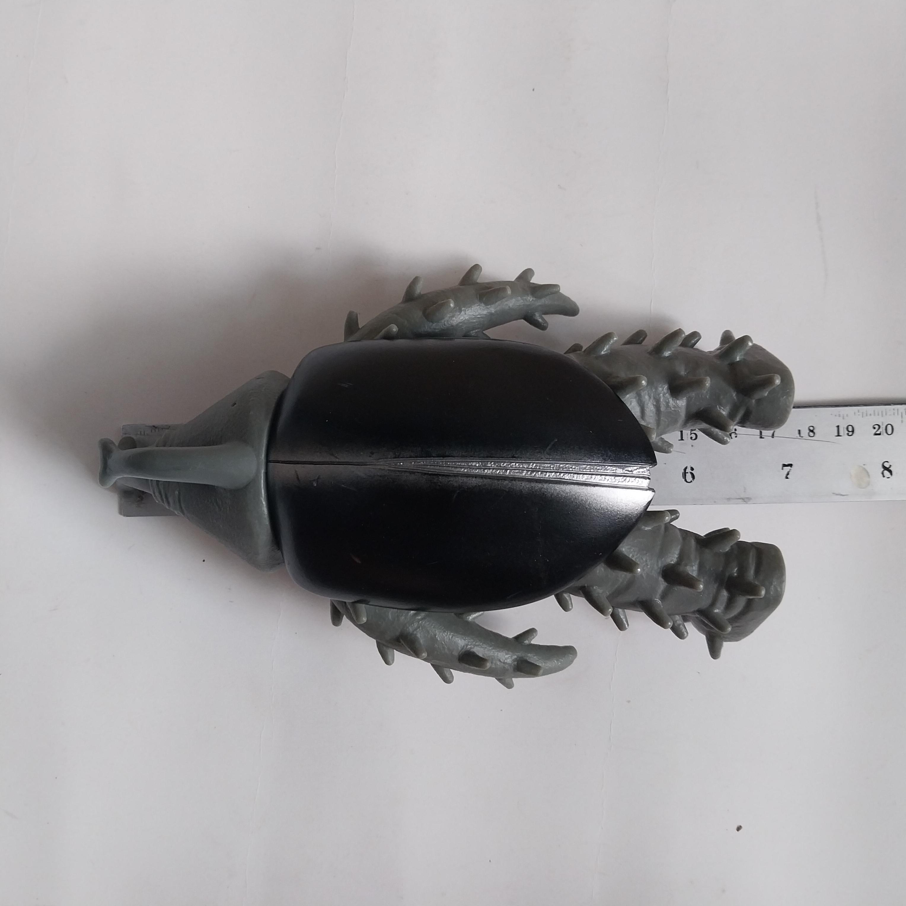 ซอฟ 6 นิ้ว สัตว์ประหลาดซาตานบีเทิล ขนาดตามรูปจากอุลตร้าแมนเรโอ สภาพดี มีรอยบ้าง