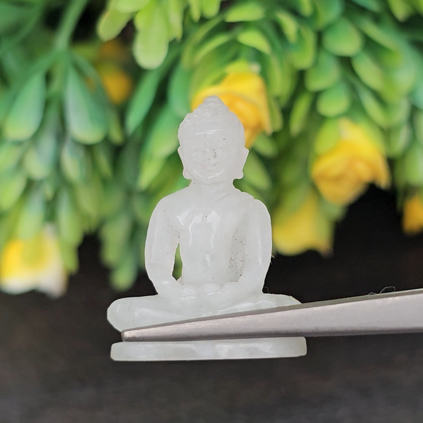 หยก แกะสลัก รูป พระ (Burmese jadeite) 20.00 กะรัต (cts.) หยก พม่า แท้