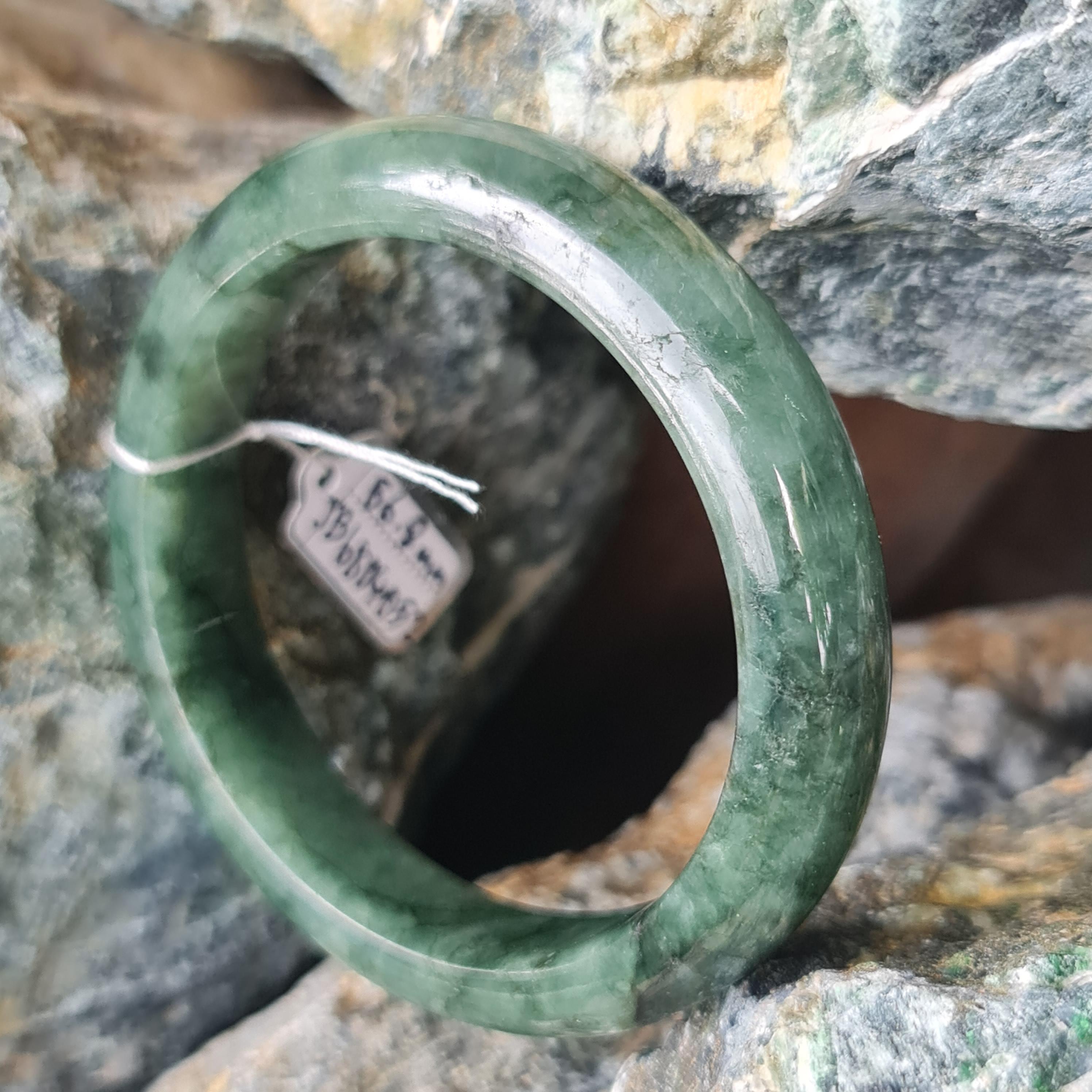 JB6804052 หยก พม่า แท้ Jade กำไลหยก 56.8 มม. (Jadeite bracelet) พม่า (Myanmar)