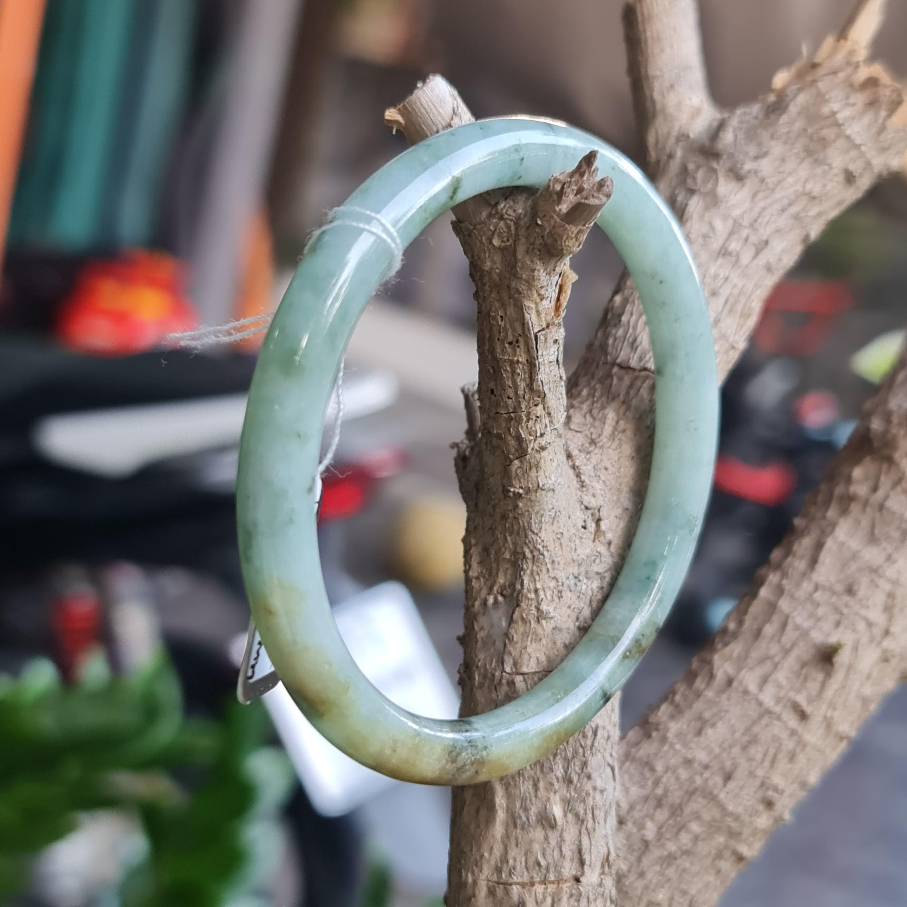 JB6711140 หยก พม่า แท้ Jade กำไลหยก 57.8 มม. (Jadeite bracelet) พม่า (Myanmar)