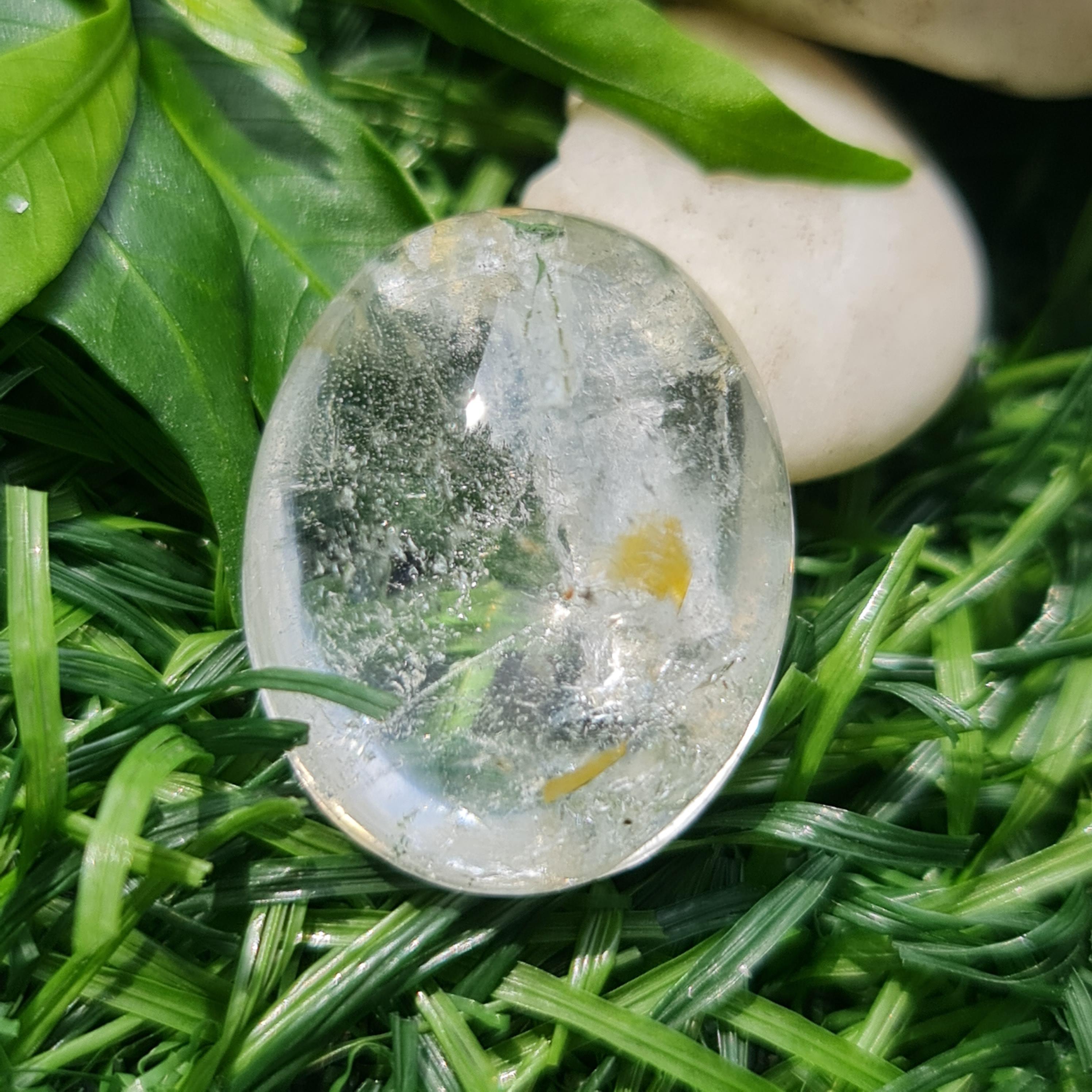 โป่งข่าม ควอตซ์ Rutilated Quartz 30.37 กะรัต Cts. พลอยแท้ อัญมณีมงคลประจําวันเกิด เครื่องประดับพลอย