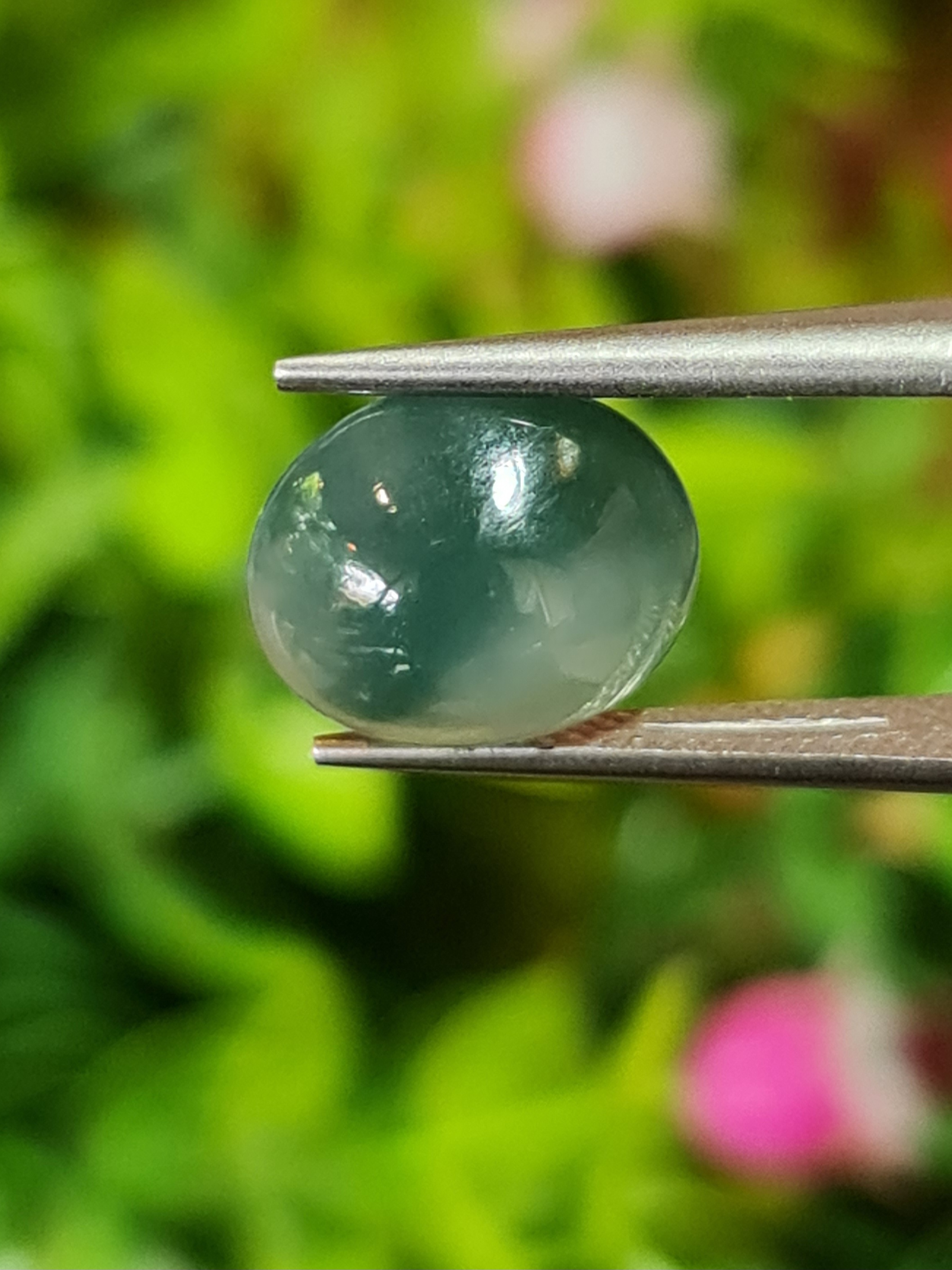 หยกพม่าเจียรนัย (Burmese jade ) 4.10 กะรัต หยกแท้ อัญมณีมงคลประจําวันเกิด เครื่องประดับหยก