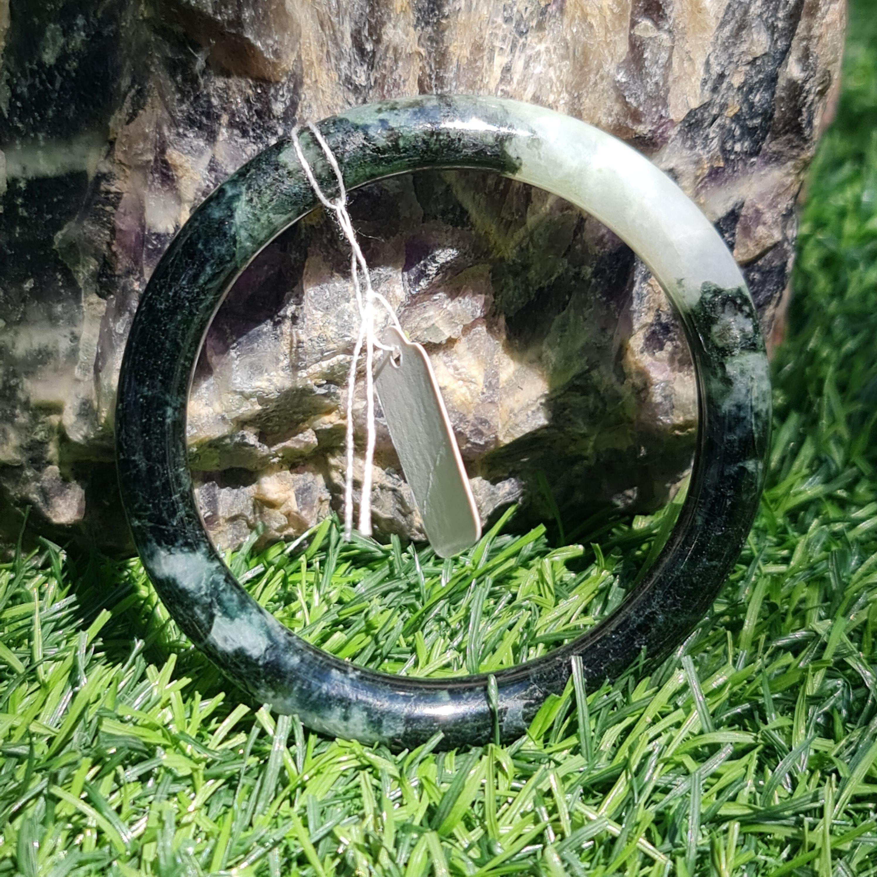 JB6711118 หยก พม่า แท้ Jade กำไลหยก (Jadeite bracelet) พม่า (Myanmar) 58.6 มม.