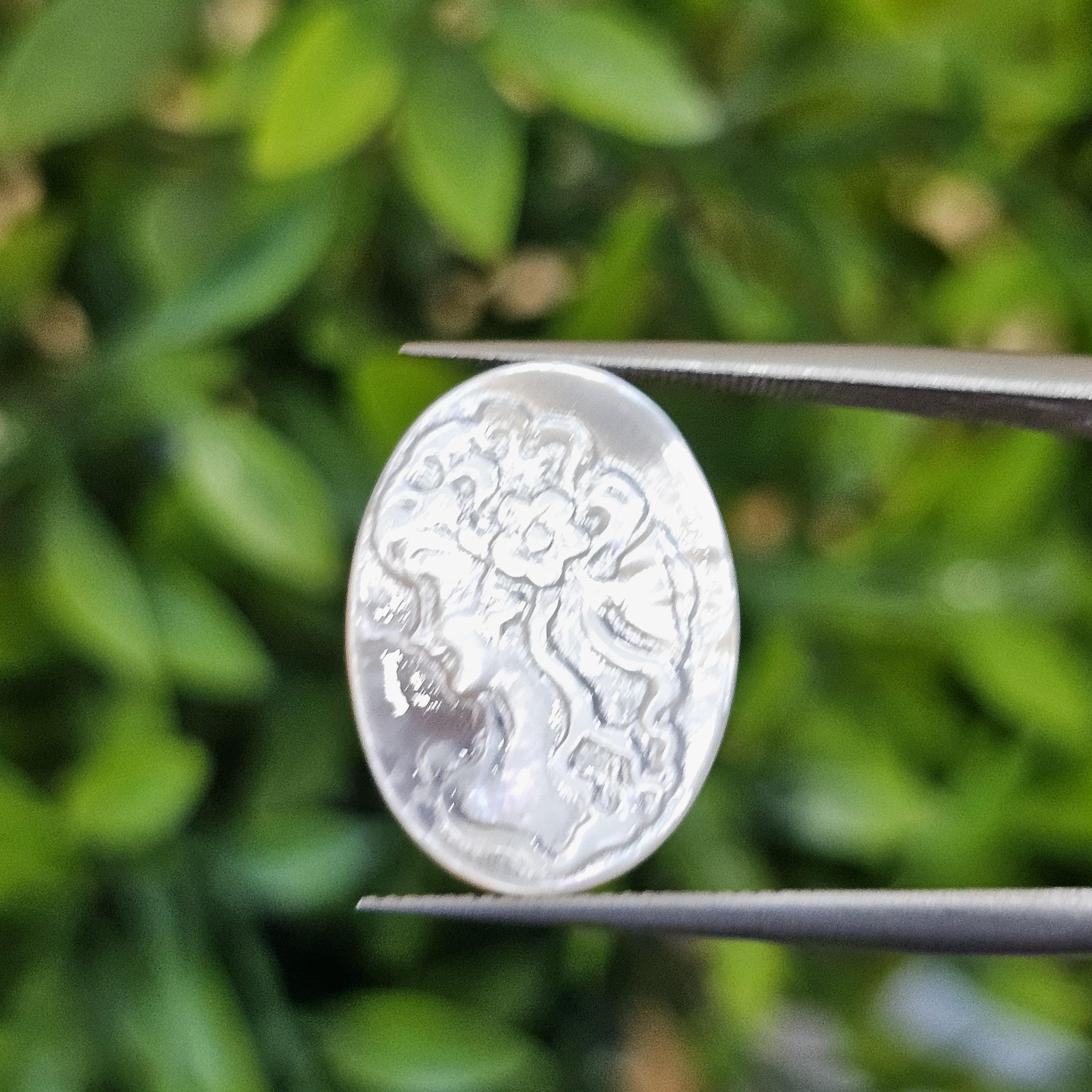 เปลือกหอยมุก แกะสลัก Pearl Shell Carved 4.12 กะรัต (Cts.)