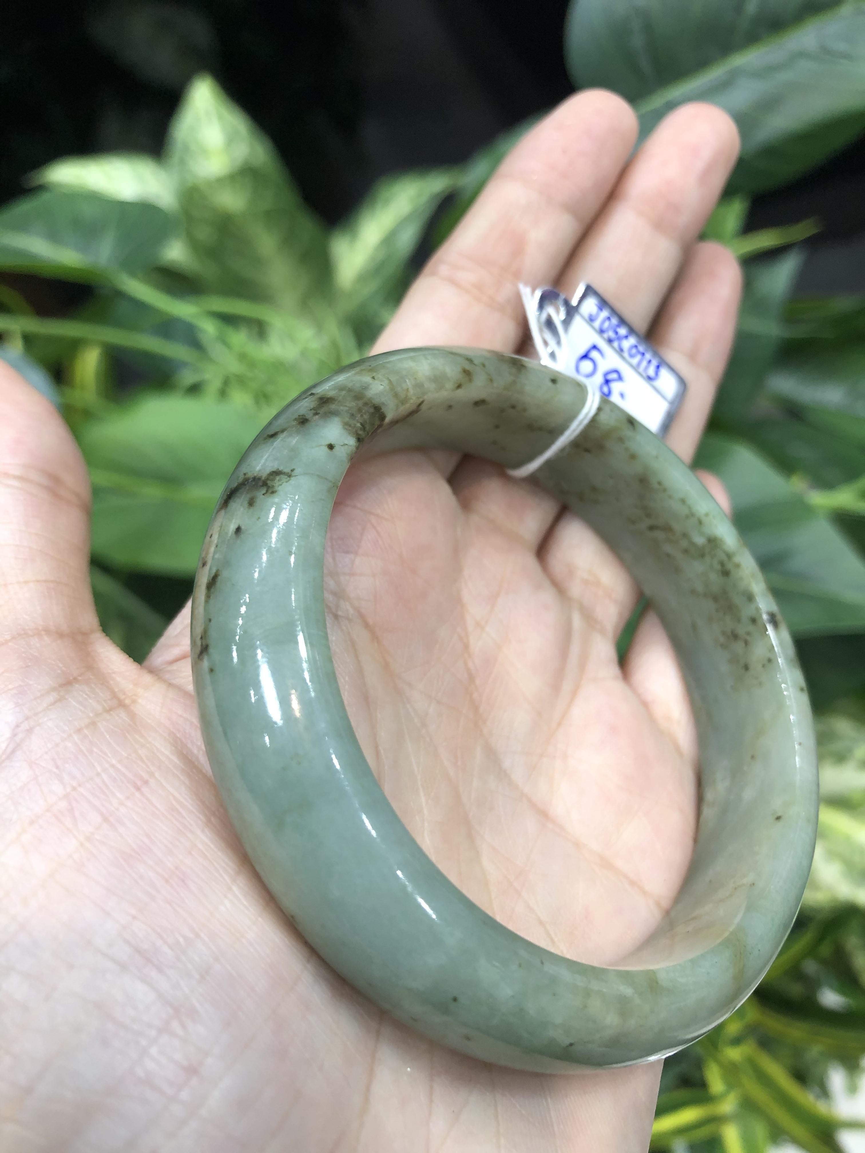 J05C0113 หยก พม่า แท้ Jade กำไลหยก 58 มม (Jade bracelet) พม่า (Myanmar)