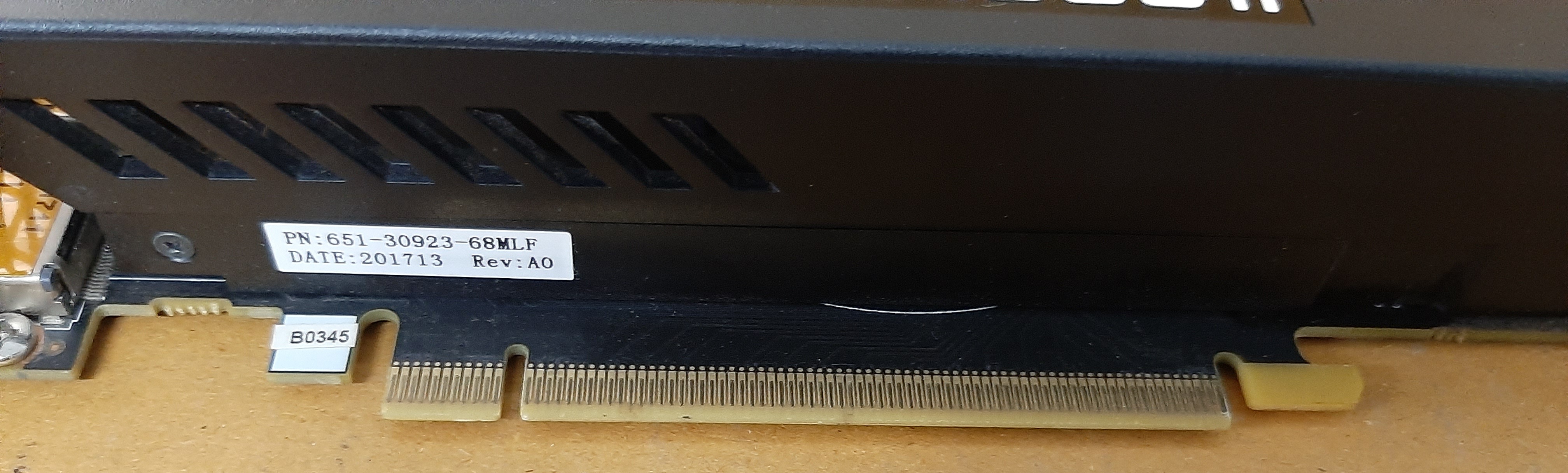 การ์ดจอ Manli GTX1080Ti 11GB+ฮิ้ตซิ้งชุดน้ำปิด มือสอง สภาพดี ประกันร้าน 1 เดือน