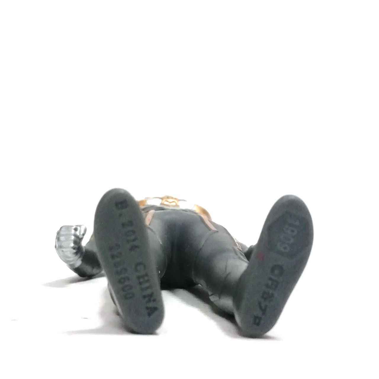 ซอฟ 5 -5.5 นิ้ว อุลตร้าแมน ซีโร่ ไชนิ่งฟอร์ม ขนาดตามรูป สภาพดี มีรอยบ้าง