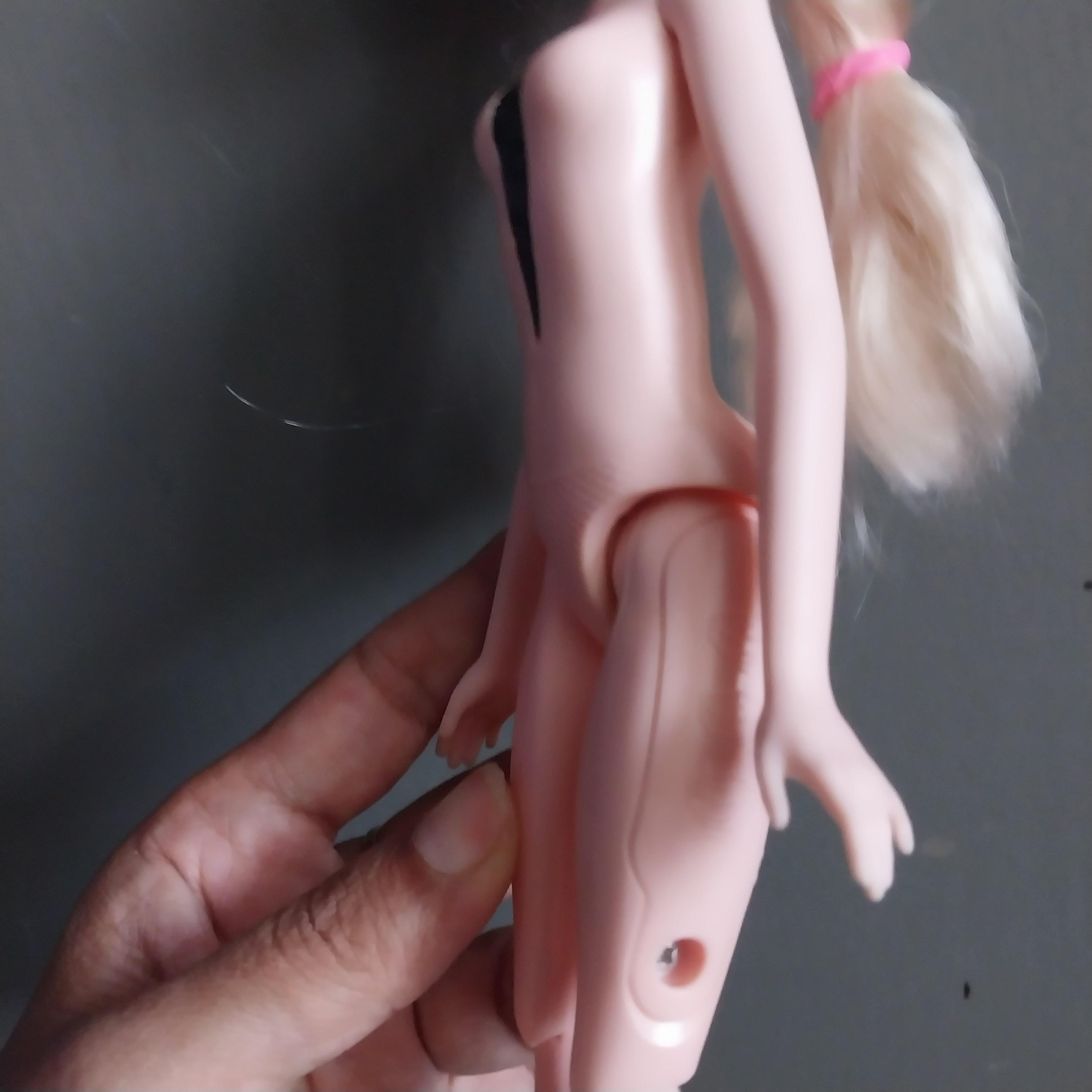 มีหลายภาพ ตุ๊กตาเอลซ่า จาก โฟรเซ่น1 งานเครื่อง**ระบบไฟไม่ติด โดยรวมสภาพดี