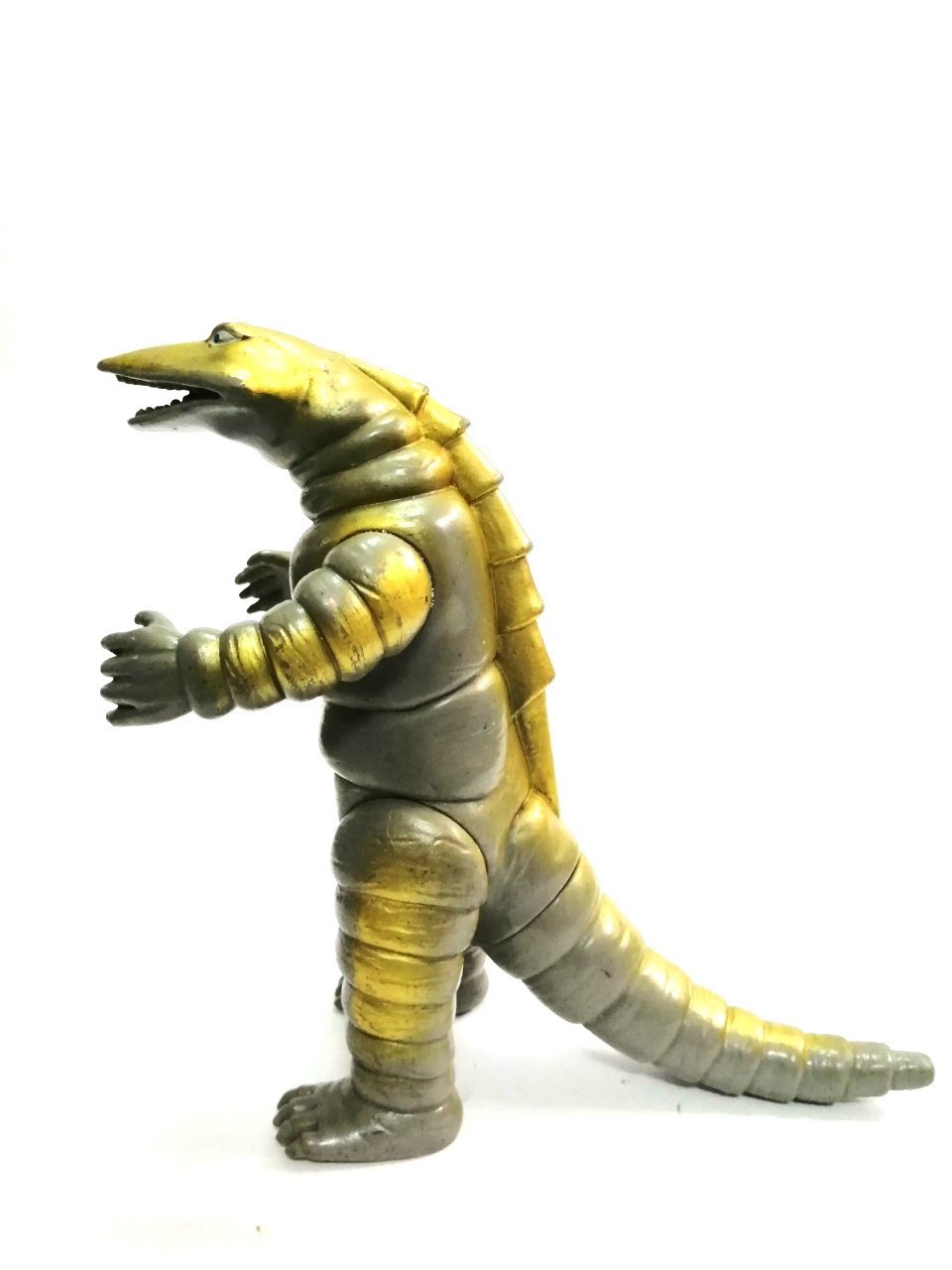 ซอฟ 6 นิ้ว เทเลสดอน สัตว์ประหลาดจากอุลตร้าแมน ตัวใหญ่่ งานปี 1983 ลงสีสวย สภาพดี มีรอยเล็กน้อย