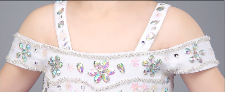 Pre-order ชุดแฟนซี ชุดแสดง ชุดกระโปรง แบบไหล่ปาด แต่งเพชร กระโปรงผ้าแก้วเป็นชั้นๆ