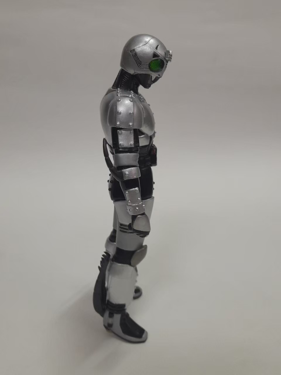 มีหลายภาพ,ตำหนิเขาหัก และ เงี่ยงขาหลัง หายหนึ่งข้าง ไม่มีฐาน ฟิกเกอร์ ชาโดว์มูน ยางตัน ขนาดตามรูป ขายตามสภาพ