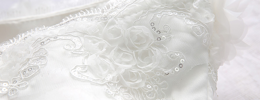 ชุดแต่งงาน เกาะอก หน้าสั้นหลังยาว