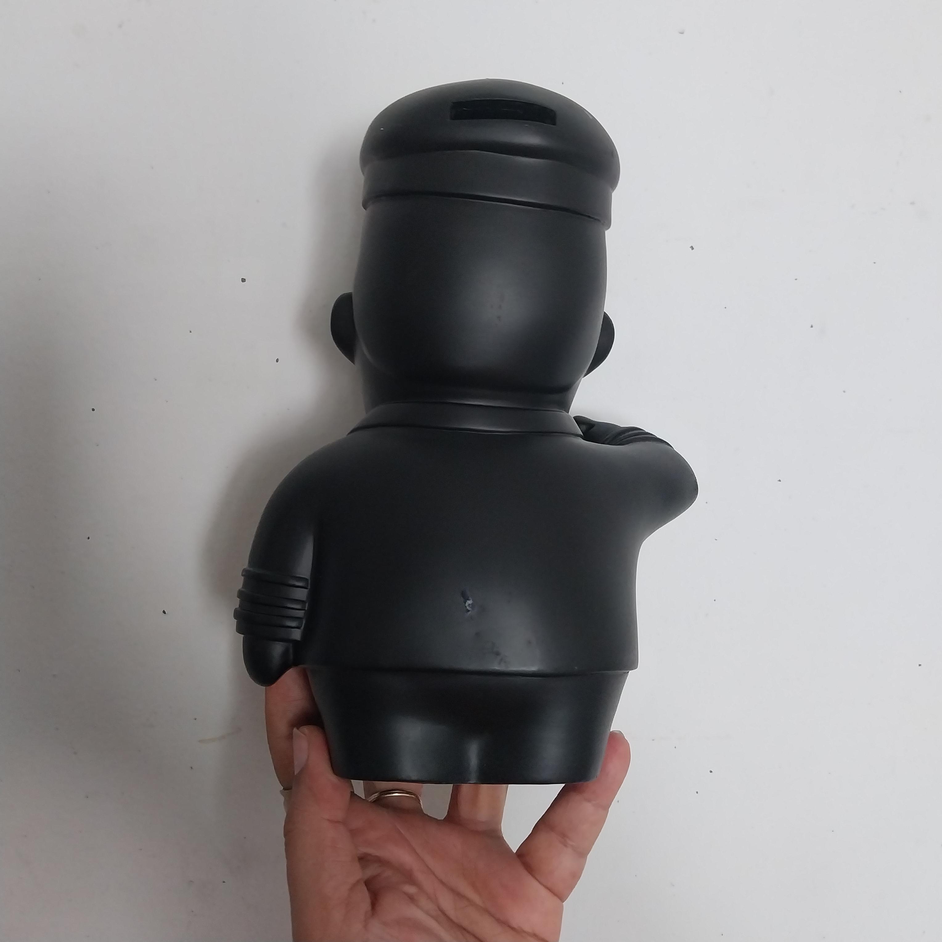 มือ2 มีหลายภาพ ***ทำสีใหม่เป็นสีดำ ,กระปุกออมสิน คุณตัน จาก อิชิตัน