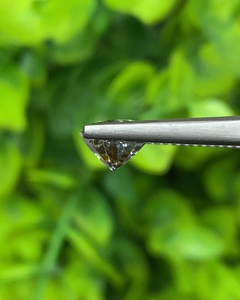 พลอย แซฟไฟร์ 2 สี Bi Color Sapphire 2.53 กะรัต (Cts.) พลอยแท้ อัญมณีมงคลประจําวันเกิด เครื่องประดับพลอย