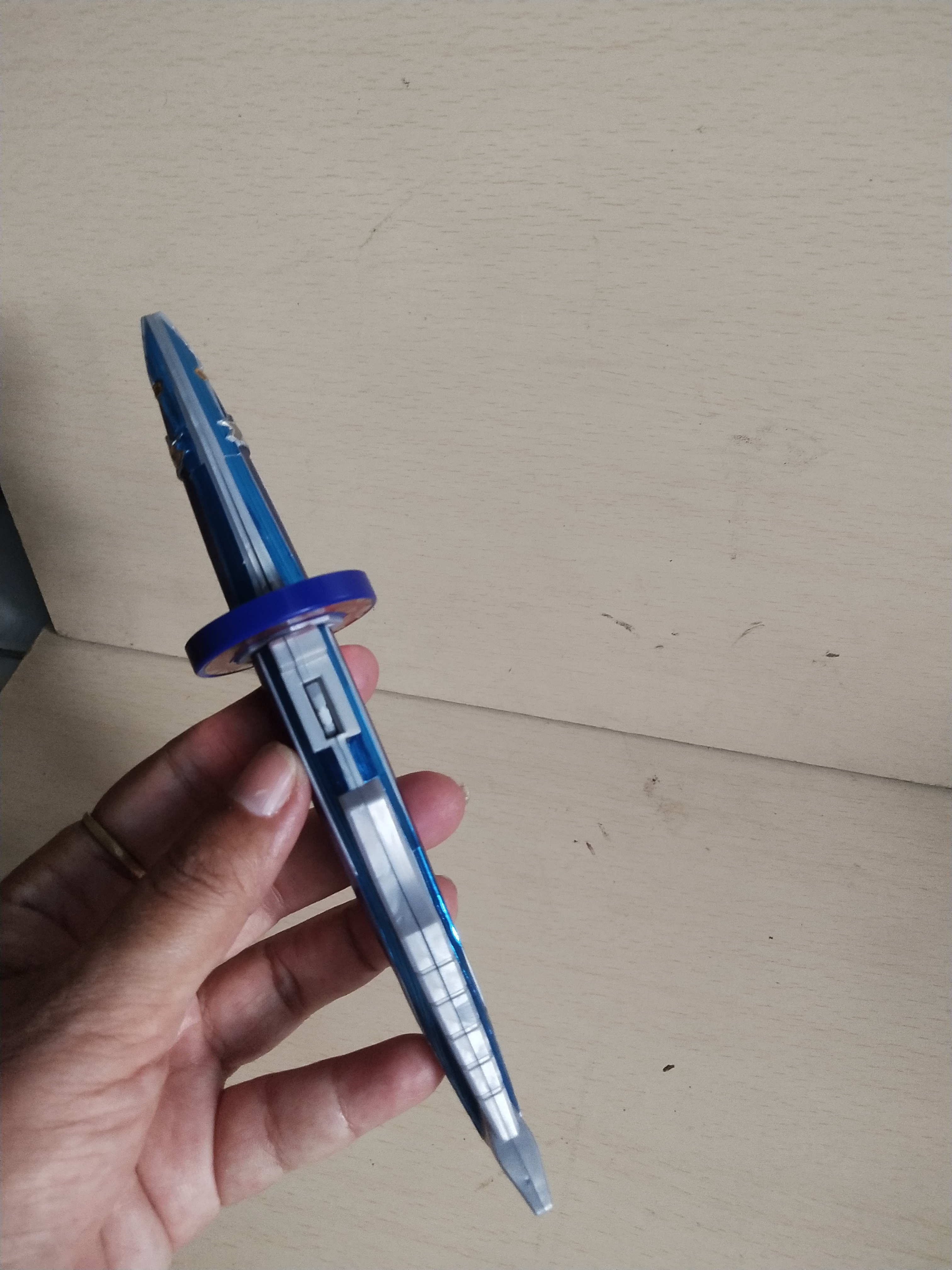 มีหลายภาพ ดาบซากานะมารุ ขนาดเล็ก จาก ขบวนการซามูไรเซ็นไต ชินเคนเจอร์