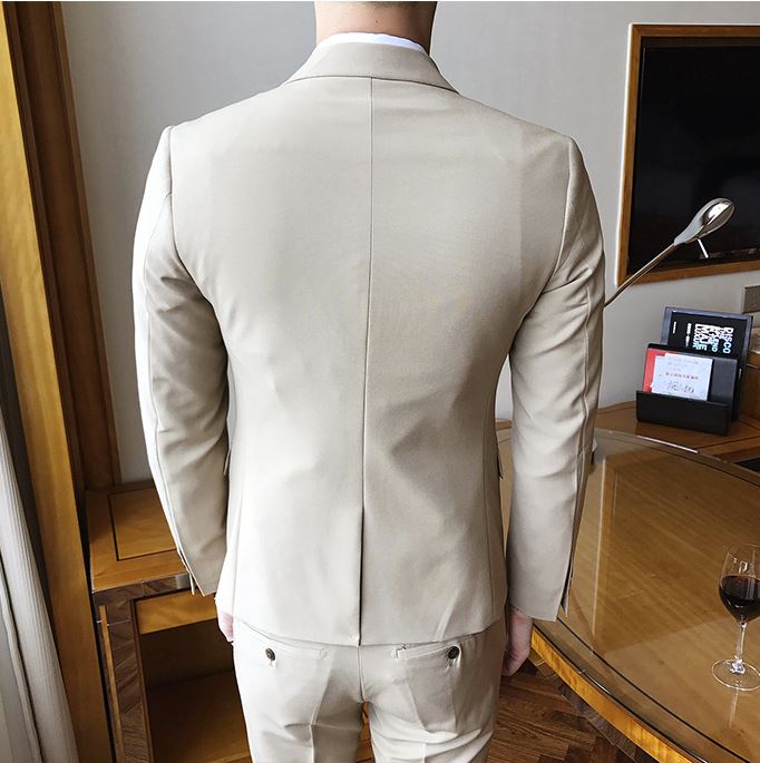 เช่า ชุดสูทชาย สีเบจกากี สไตล์เกาหลี เซต 3 ชิ้น