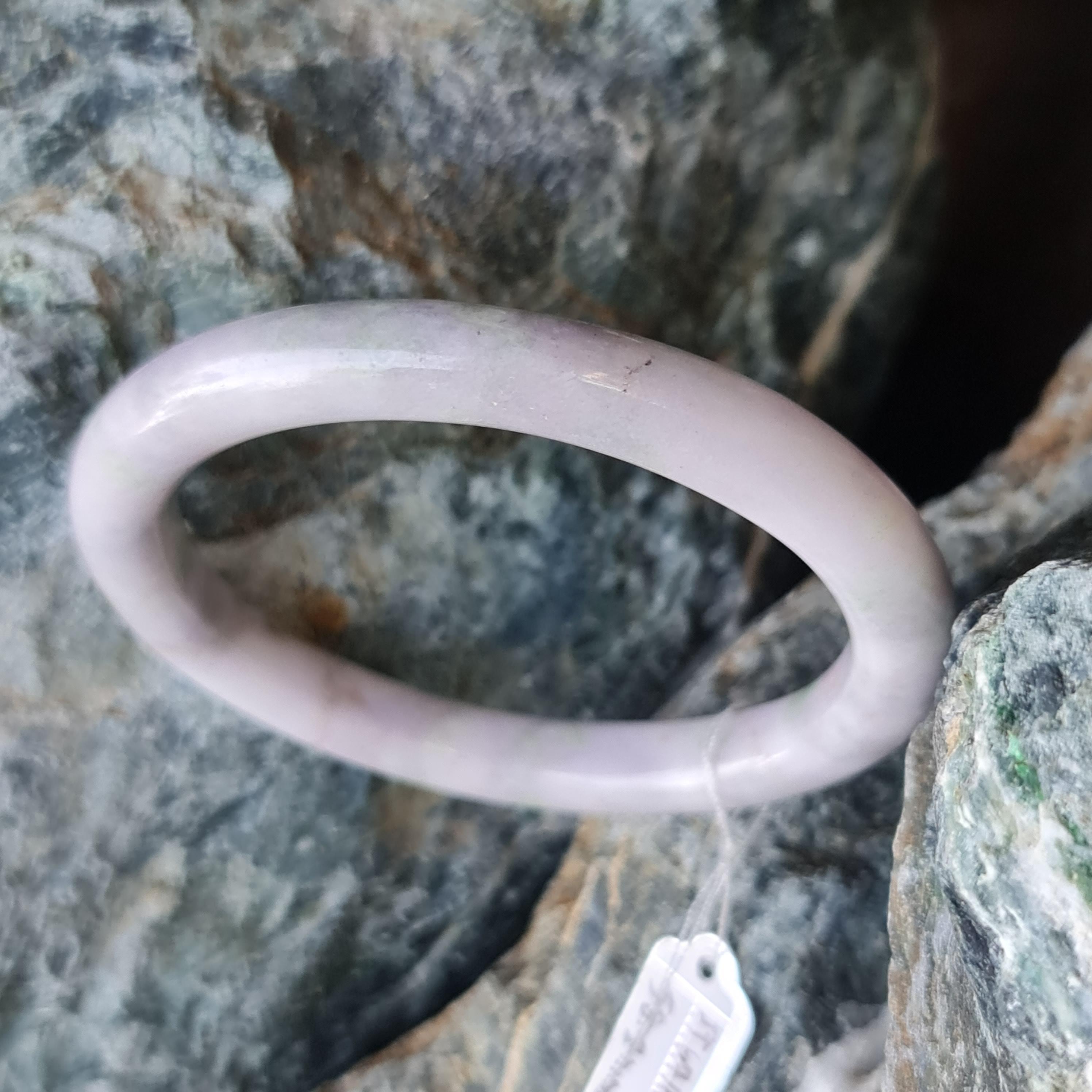 JB6711186 หยก พม่า แท้ Jade กำไลหยก 58.2 มม. (Jadeite bracelet) พม่า (Myanmar)