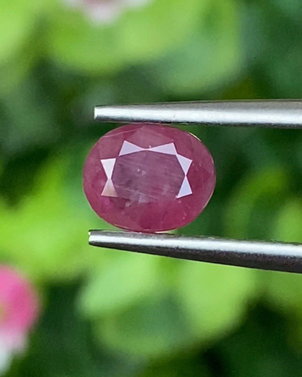 พลอย ทับทิม สยาม Siam Ruby sapphire 1.13 กะรัต (Cts.) พร้อมใบเซอร์ พลอยแท้ อัญมณีมงคลประจําวันเกิด เครื่องประดับพลอย