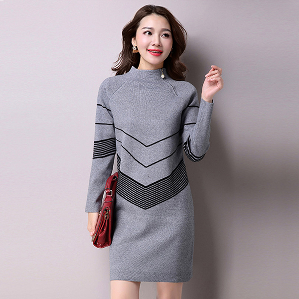 เดรสคอปีน ผ่าซิปแต่งมุก ผ้าไหมพรมวูลหนานุ่มถักลายสวย (12168B)