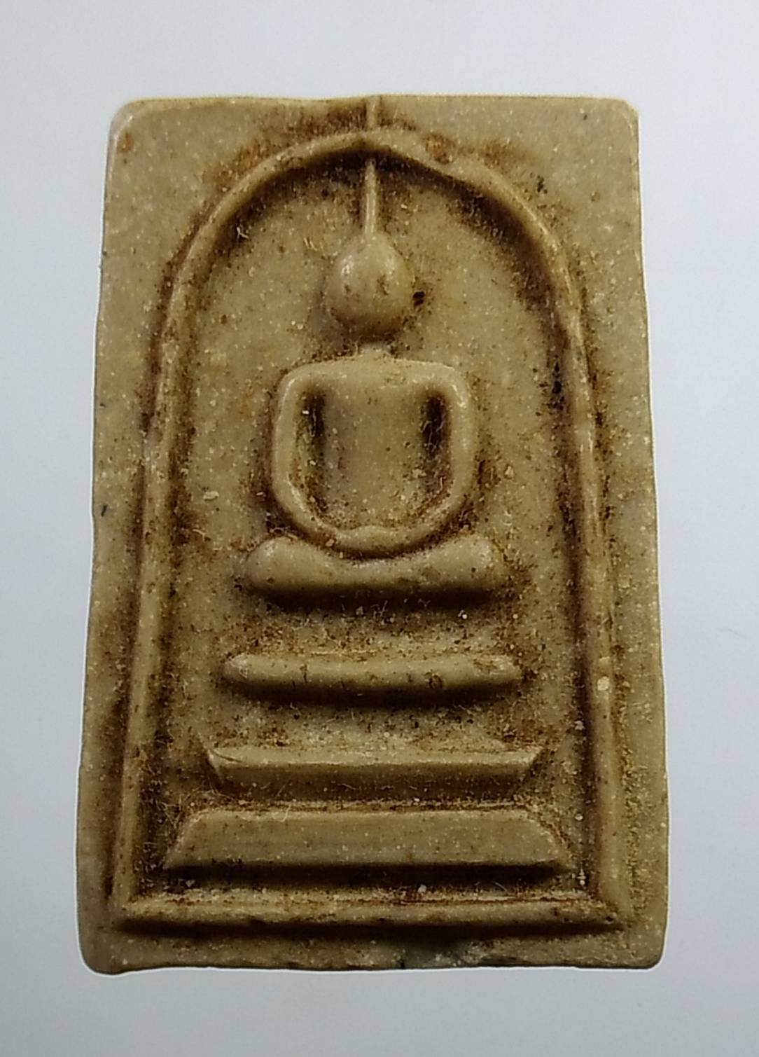 ผ300 พระสมเด็จ ผงน้ำมัน เกศทะลุซุ้ม หลังเรียบ