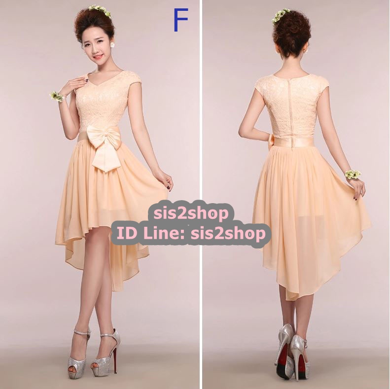 พร้อมส่ง ชุดราตรีสั้น ชุดเพื่อนเจ้าสาว สีครีมไข่ แบบ F แขนกุด หน้าสั้นหลังยาว แต่งลูกไม้ช่วงอก คาดโบว์ที่เอว (ซิปหลัง)