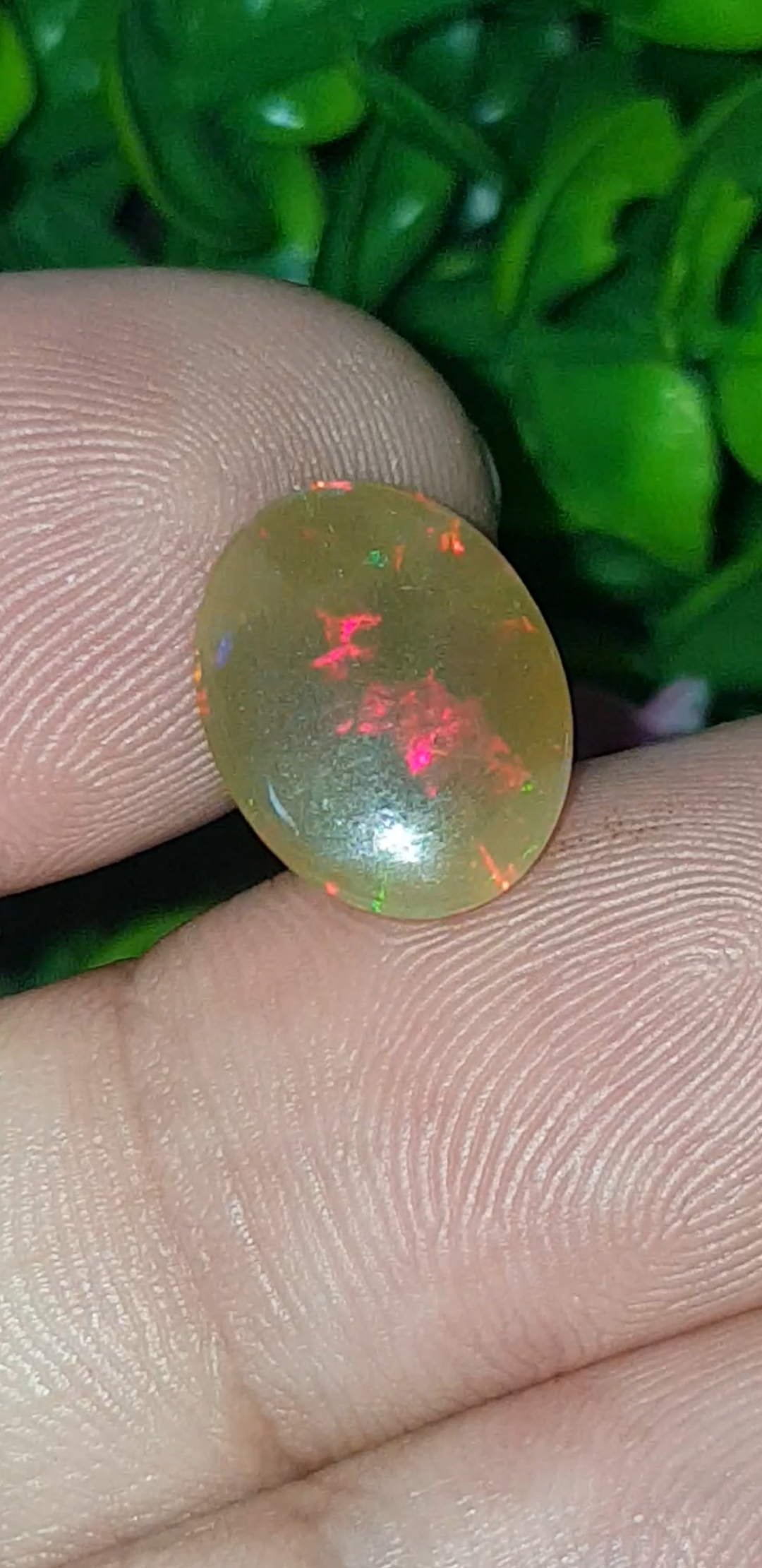 พลอย โอปอล Opal 3.84 กะรัต (Cts.) พลอยแท้ อัญมณีมงคลประจําวันเกิด เครื่องประดับพลอย