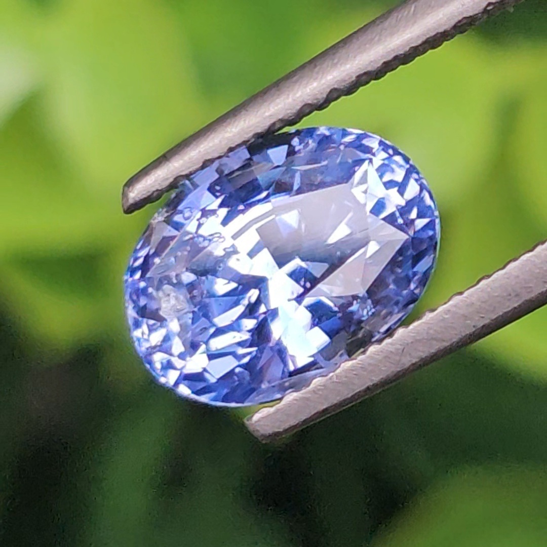 พลอย ไพลิน blue sapphire 2.73 กะรัต (Cts.) ดิบ unheated พร้อมใบเซอร์ พลอยแท้ อัญมณีมงคลประจําวันเกิด เครื่องประดับพลอย