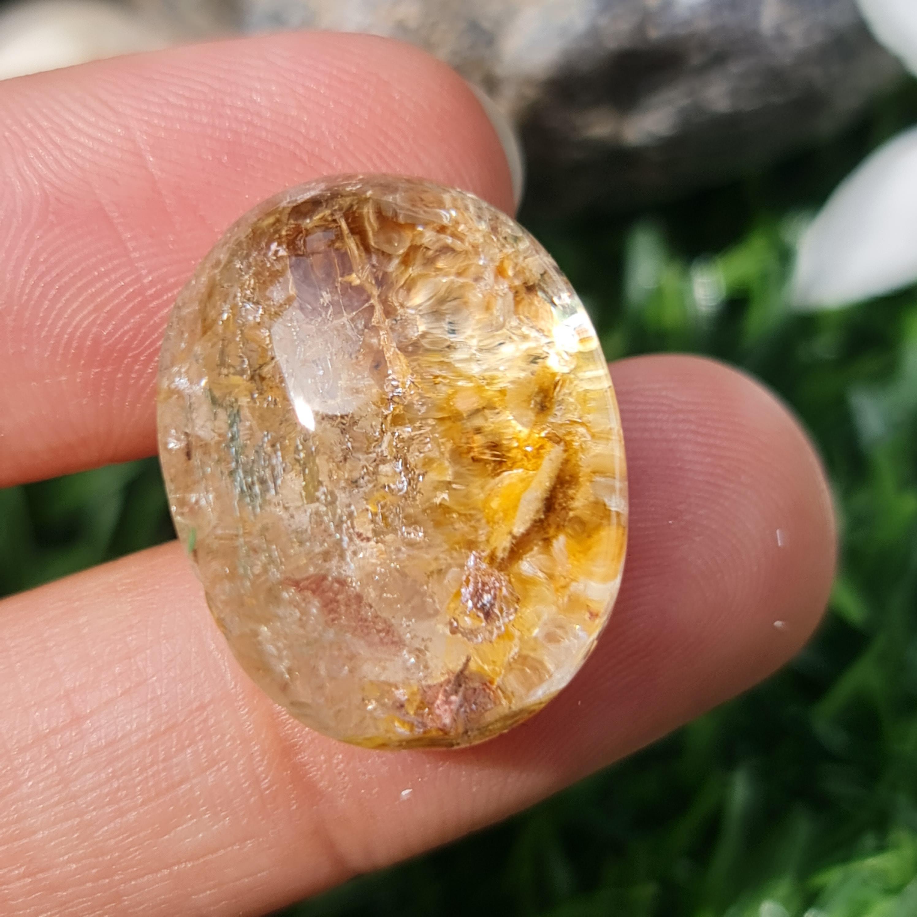 โป่งข่าม ควอตซ์ Rutilated Quartz 30.26 กะรัต Cts. พลอยแท้ อัญมณีมงคลประจําวันเกิด เครื่องประดับพลอย