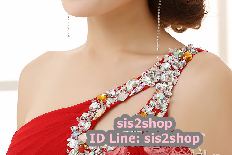 พร้อมส่ง ชุดราตรียาว ไหล่เดียว สีเขียวมิ้นท์ ผ้าชีฟอง แต่งเลื่อม+มุก ช่วงเนินอกและเอว