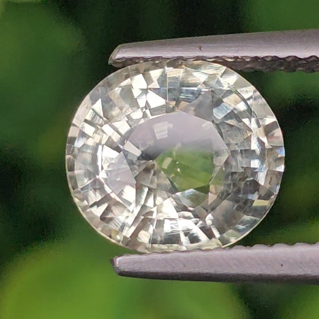 พลอย บุษราคัม yellow sapphire 3.17 กะรัต (Cts.) ดิบ (Unheated) พร้อมใบเซอร์ พลอยแท้ อัญมณีมงคลประจําวันเกิด เครื่องประดับพลอย