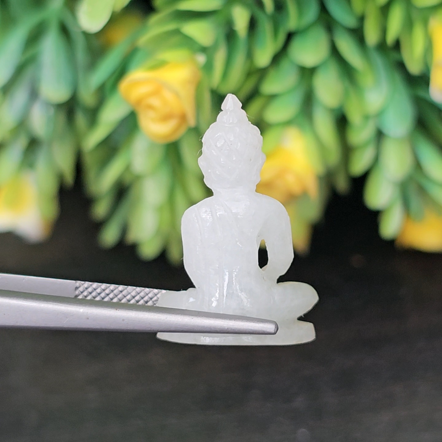 หยก แกะสลัก รูป พระ (Burmese jadeite) 14.57 กะรัต (cts.) หยก พม่า แท้