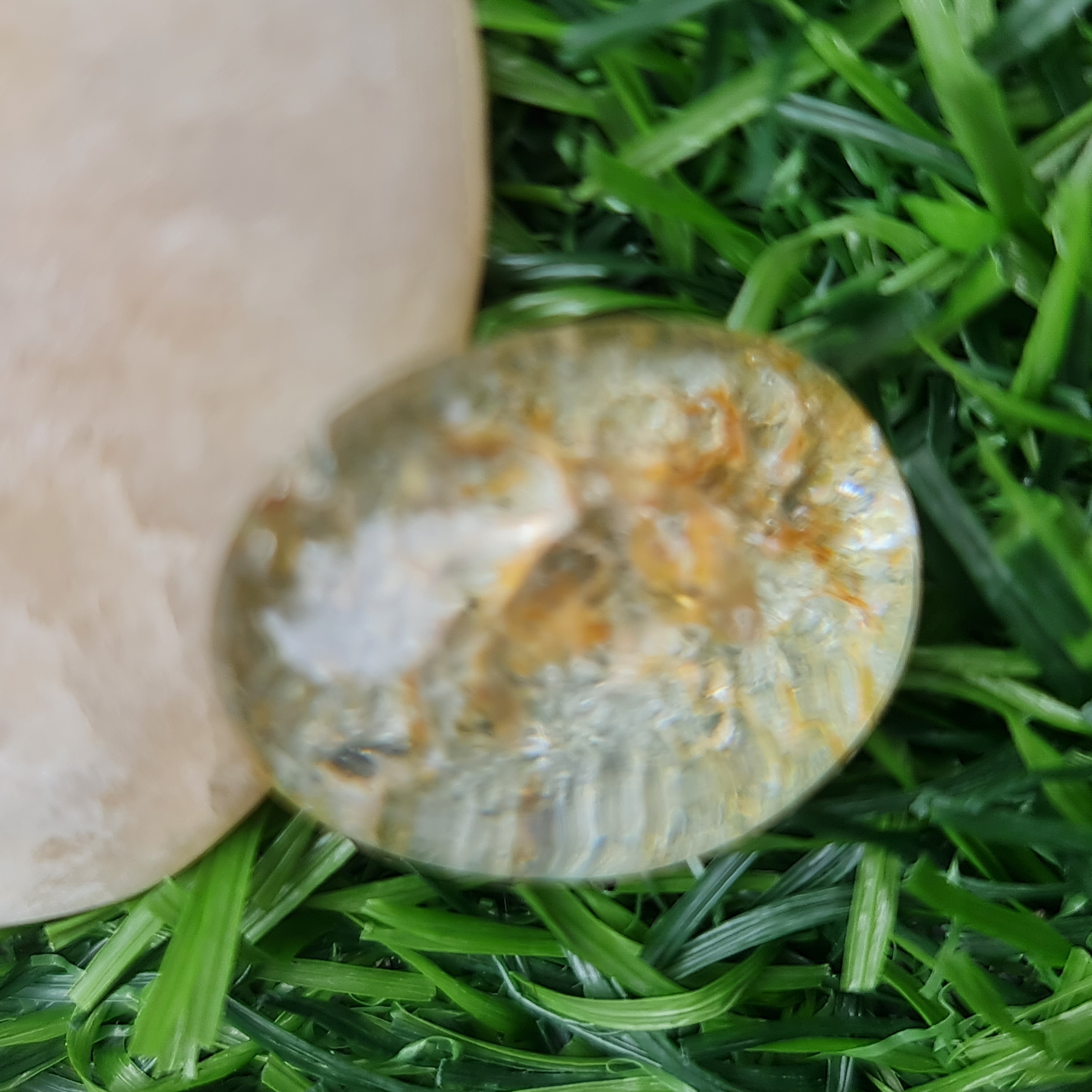 โป่งข่าม ควอตซ์ Rutilated Quartz 33.64 กะรัต Cts. พลอยแท้ อัญมณีมงคลประจําวันเกิด เครื่องประดับพลอย