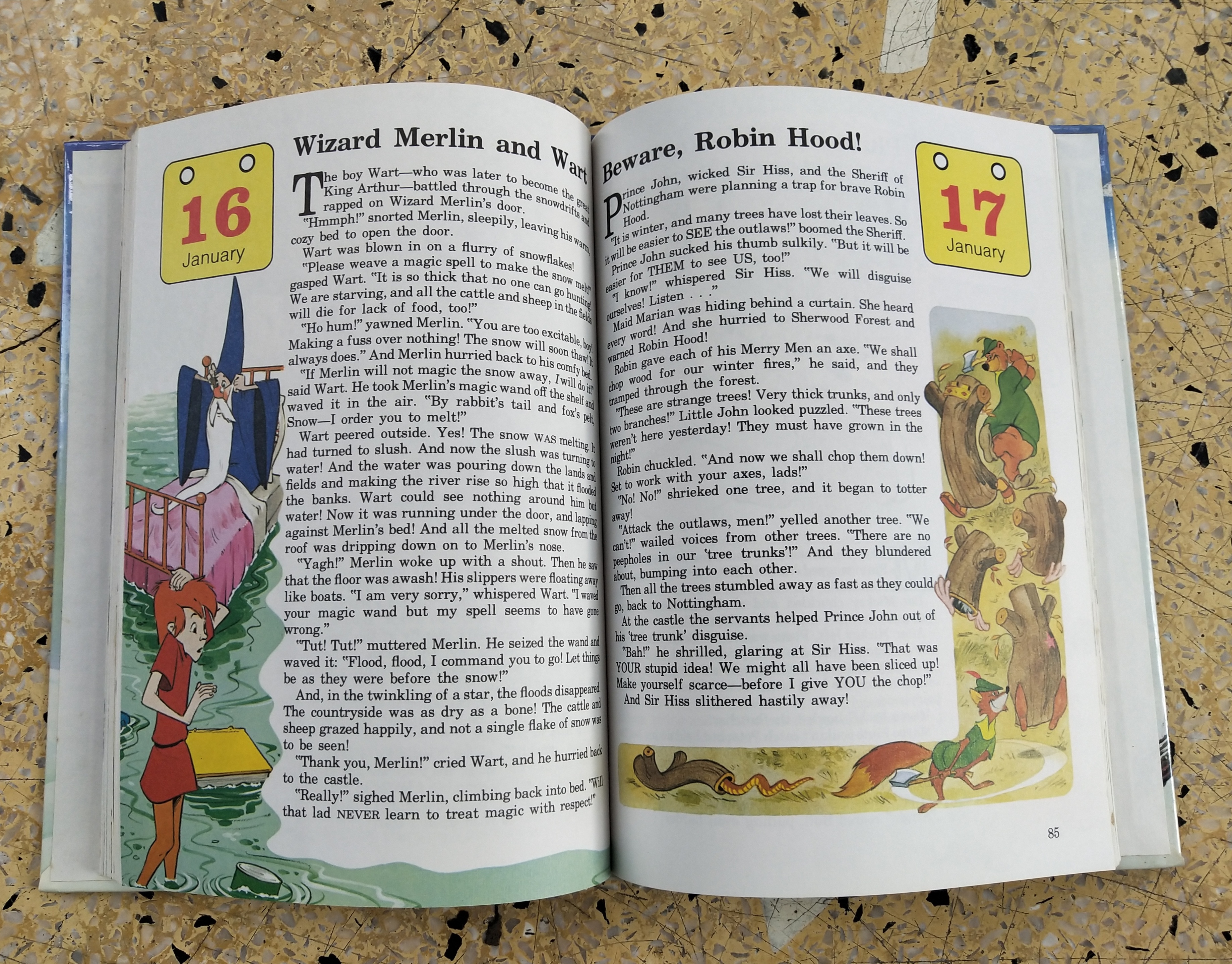 หนังสือภาพการ์ตูนดิสนีย์น่ารัก **หนังสิอเก่า มีตำหนิ โปรดตรวจสอบทุกภาพ ปกแข็ง ฉบับภาษาอังกฤษ เล่าเรื่องราวของทุกวันในฤดูหนาว ผ่านตัวการ์ตูนจากดิสนีย์ Story a Day for every day of the year ,Winter