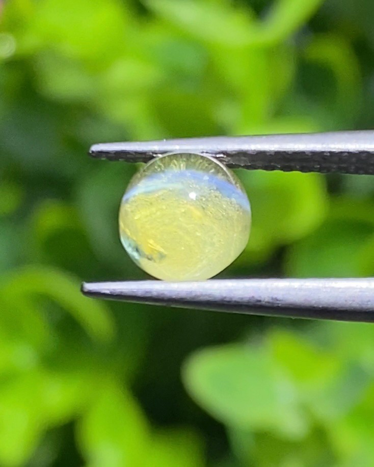 พลอย ตาแมว คริโซเบริล Cat eye Chrysoberyl 1.10 กะรัต (Cts.) พลอยแท้ อัญมณีมงคลประจําวันเกิด เครื่องประดับพลอย