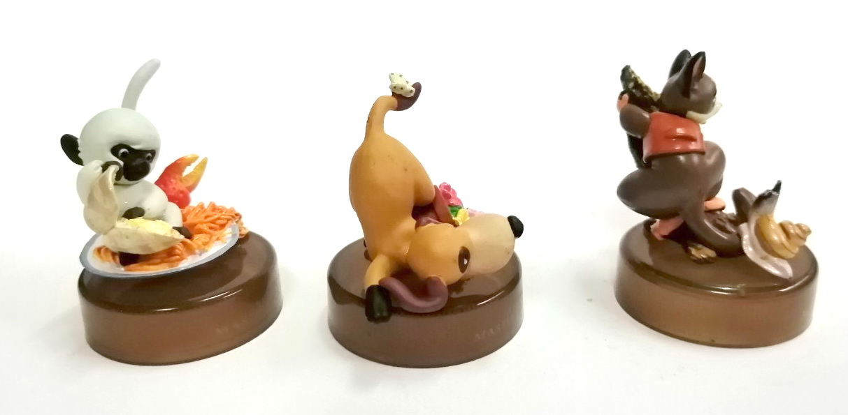 งานฉากขนาดเล็ก งานบอตเทิ่ลแคป ชุด the world masterpiece theater กับสามฉาก สวยน่าเก็บ รายละเอียดครบ ขายทั้งชุด3ตัว