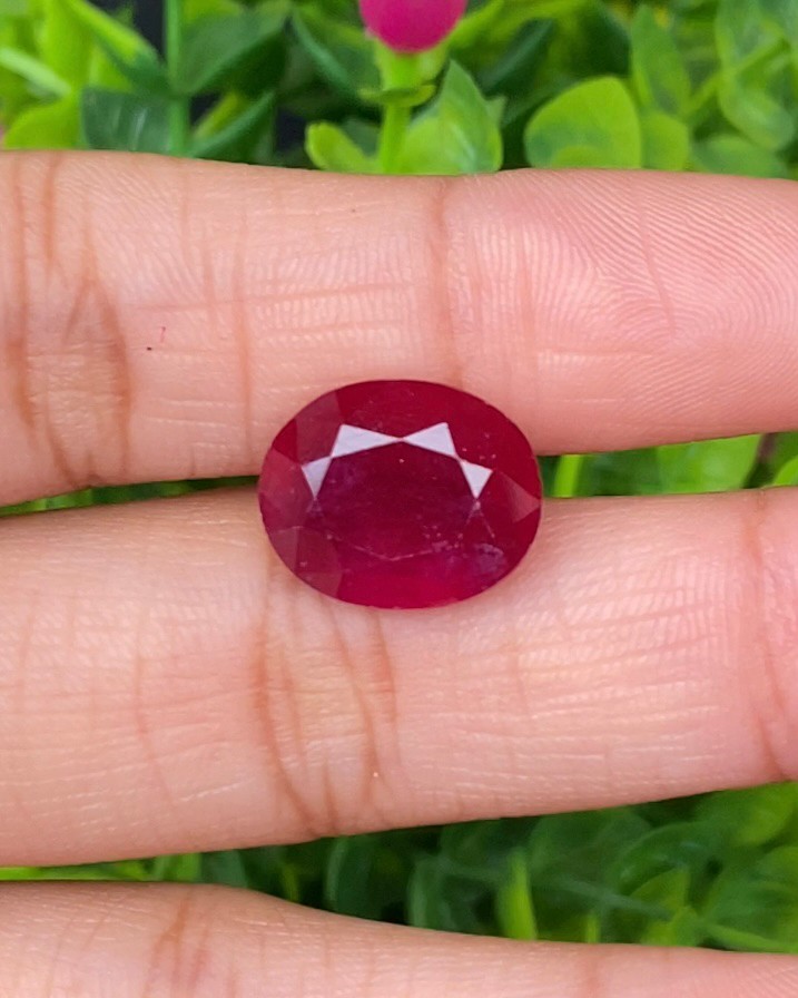 พลอย ทับทิม (Ruby Sapphire) 13.70 กะรัต (Cts.) พลอยแท้ อัญมณีมงคลประจําวันเกิด เครื่องประดับพลอย
