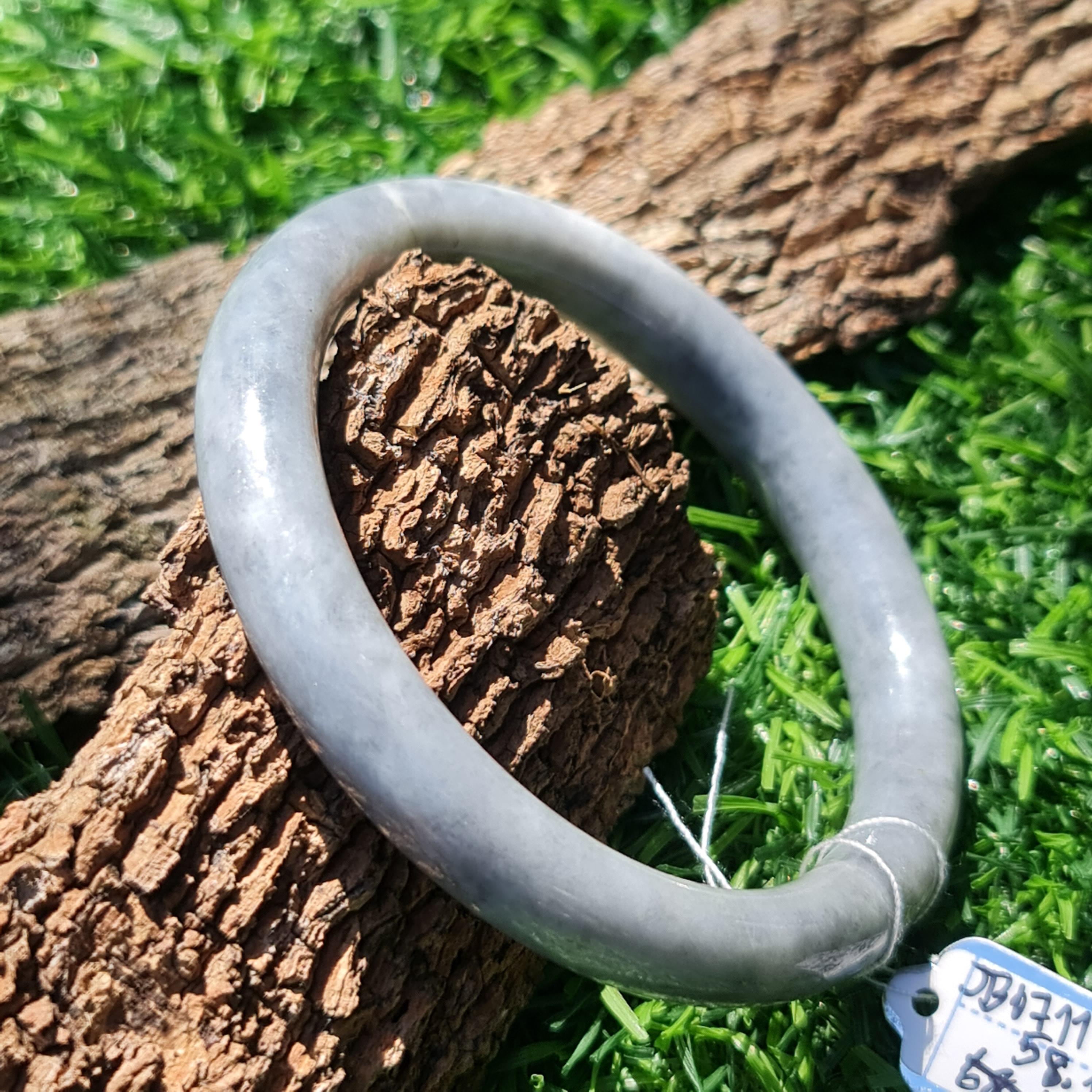 JB6711169 หยก พม่า แท้ Jade กำไลหยก 58.1 มม. (Jadeite bracelet) พม่า (Myanmar)