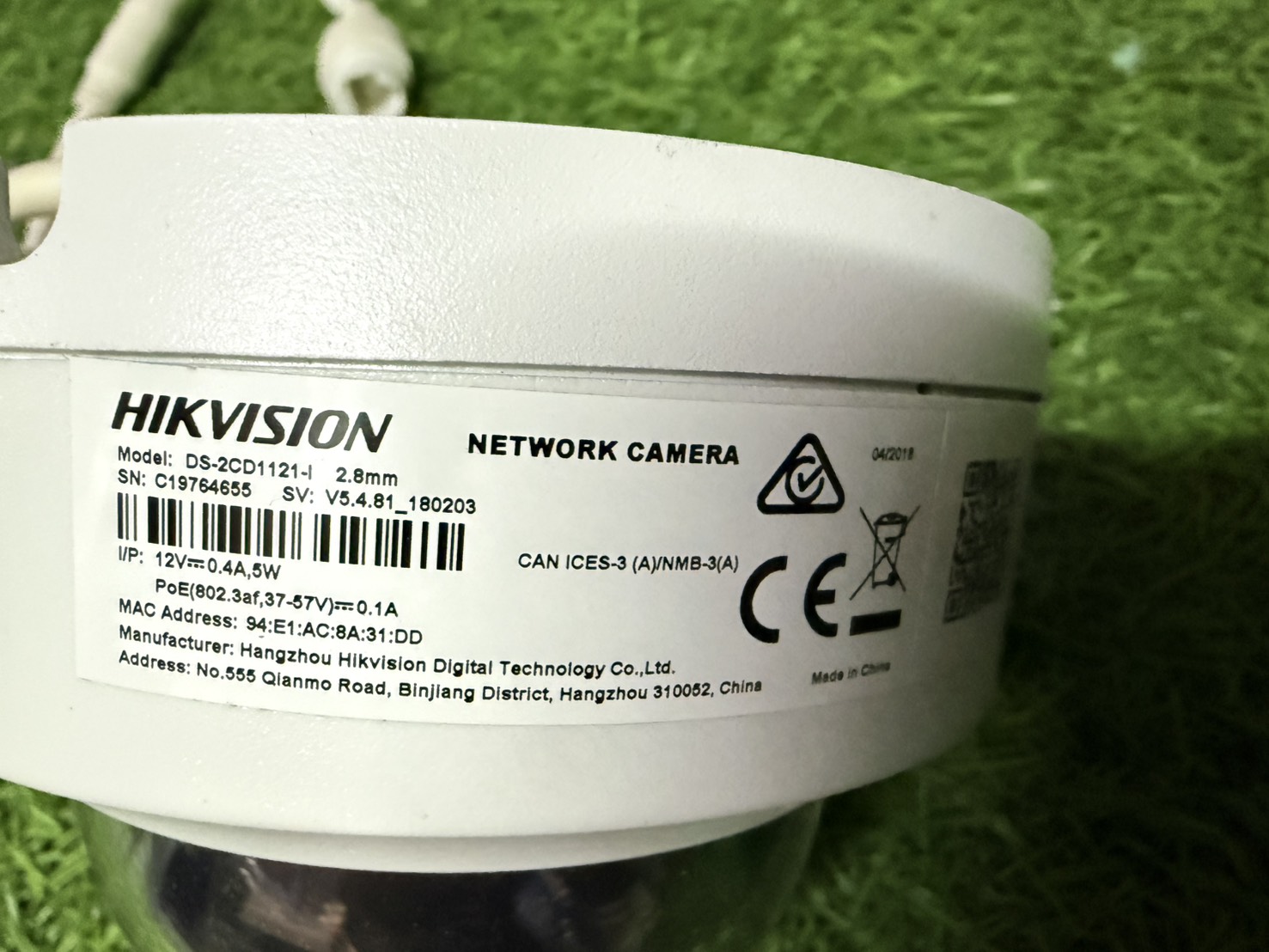 Network Camera Hikvision DS-2CD1121-I มี 2 ตัว