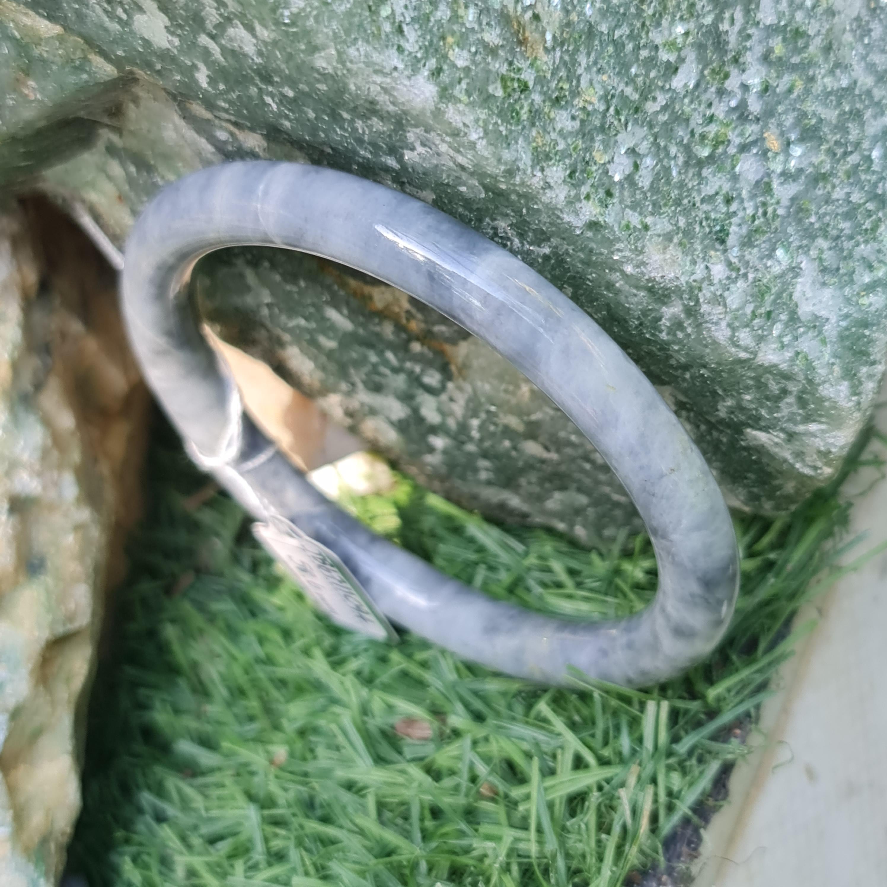 JB6711094 หยก พม่า แท้ Jade กำไลหยก 58.6 มม. (Jadeite bracelet) พม่า (Myanmar)