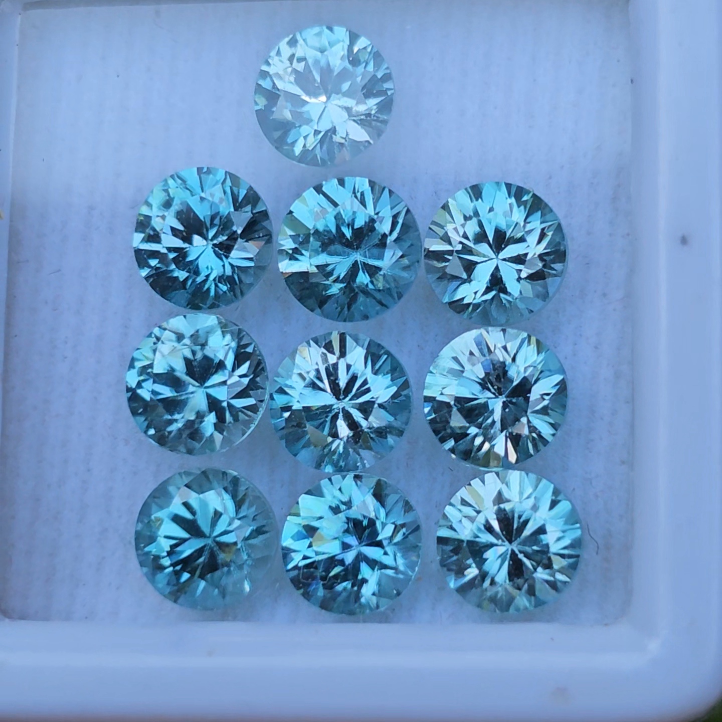 พลอย เพทาย Natural Zircon 9.42 กะรัต (Cts.) 10 เม็ด (2Pcs.) พลอยแท้อัญมณีมงคล ประจําวันเกิด เครื่องประดับพลอย