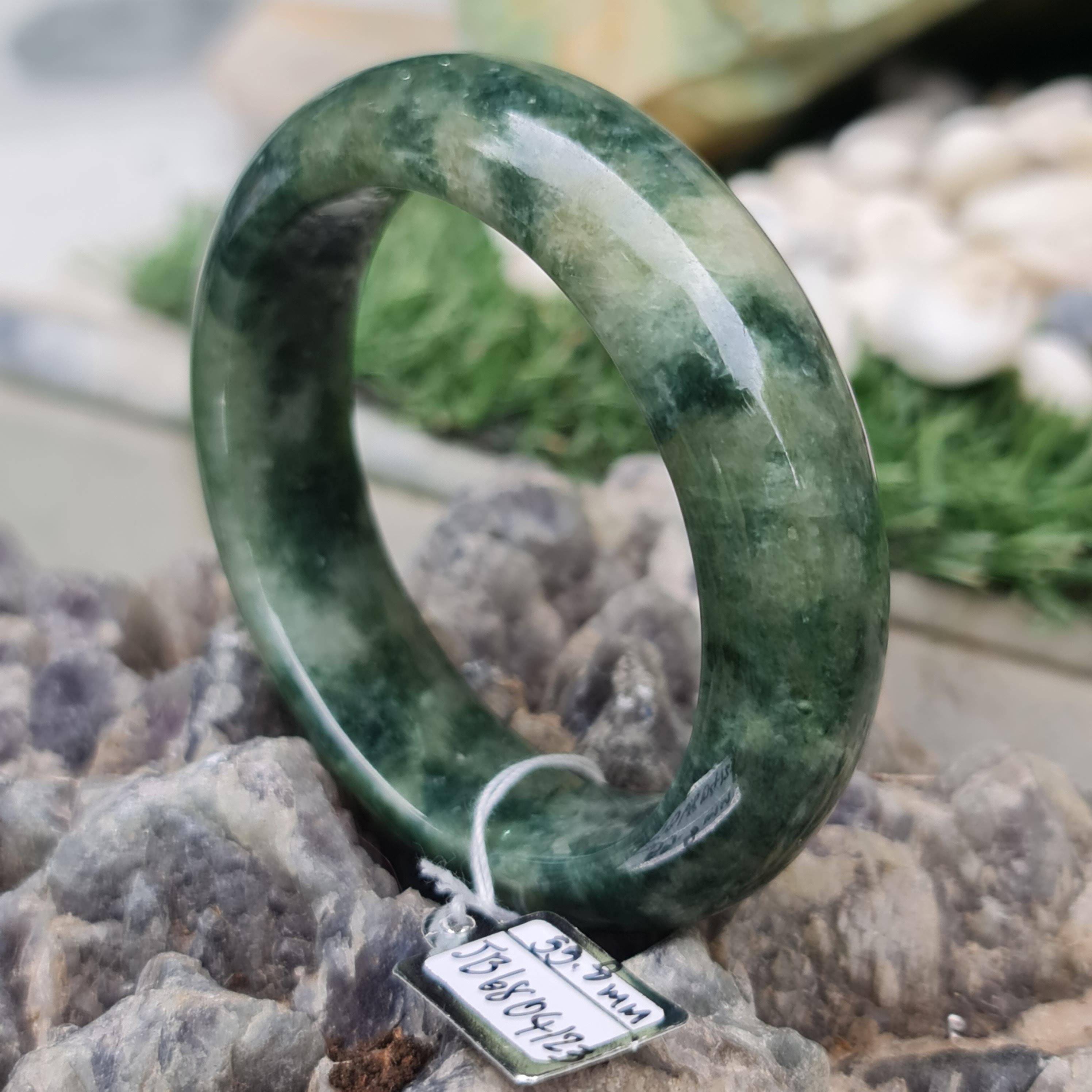 JB6804123 หยก พม่า แท้ Jade กำไลหยก 55.8 มม. (Jadeite bracelet) พม่า (Myanmar)