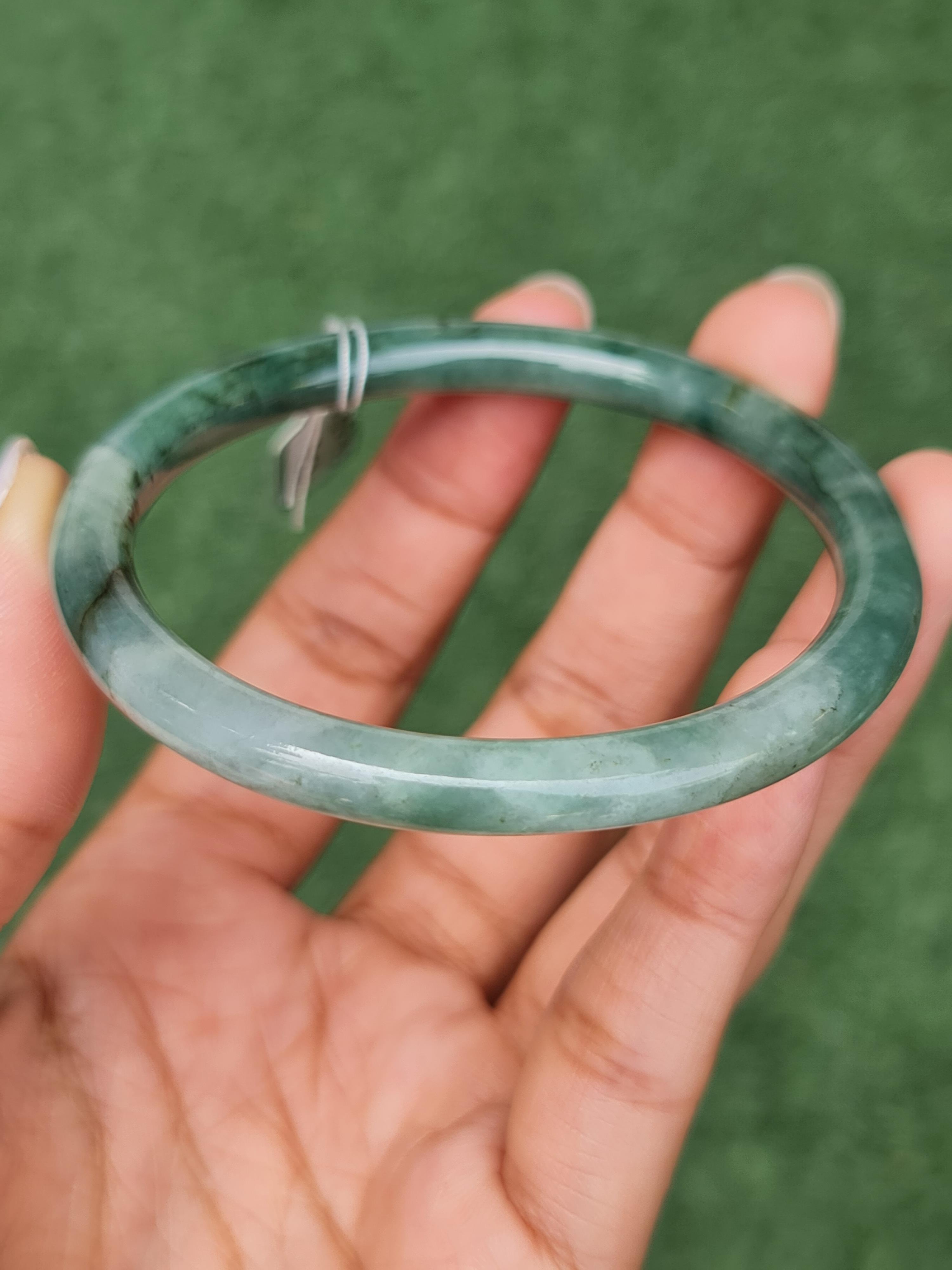 JB0703-013 หยก พม่า แท้ Jade กำไลหยก (Jadeite bracelet) พม่า (Myanmar) 59.3 มม.