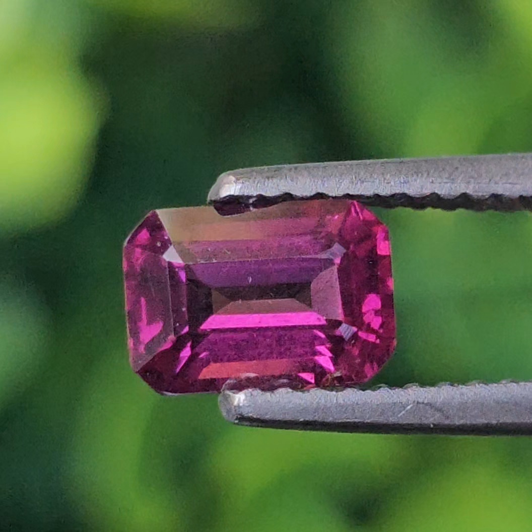 พลอย อุมบาไลต์ การ์เน็ต Umbalite Garnet 1.14 กะรัต (Cts.) ดิบ Unheated พลอยแท้ อัญมณีมงคลประจําวันเกิด เครื่องประดับพลอย